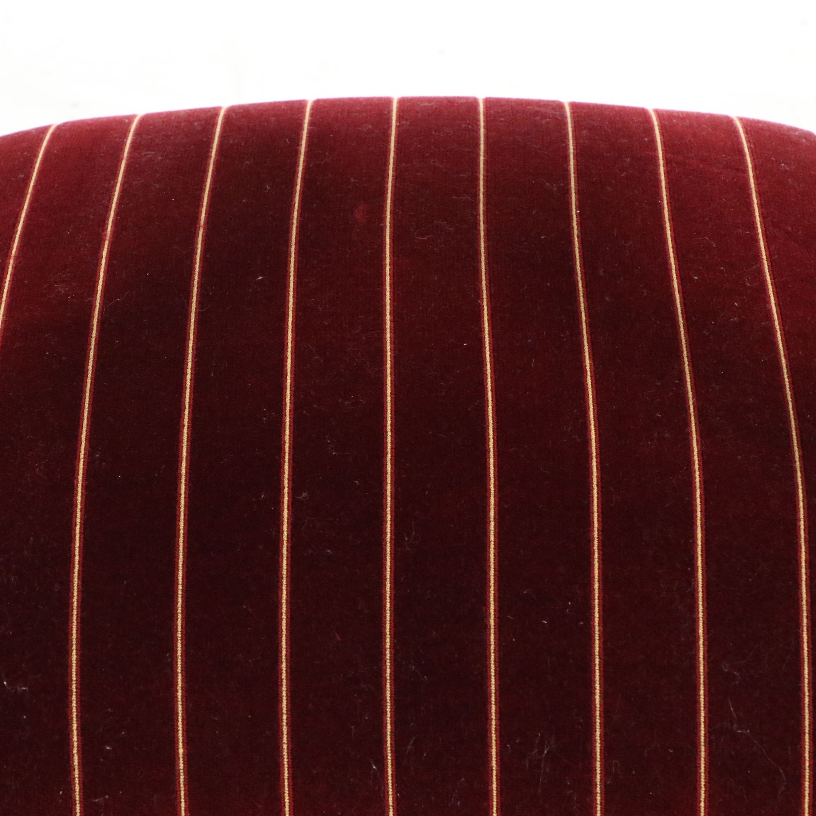 Pair of Giltwood Louis XIV Style Fauteuils à la Reine, 20th Century