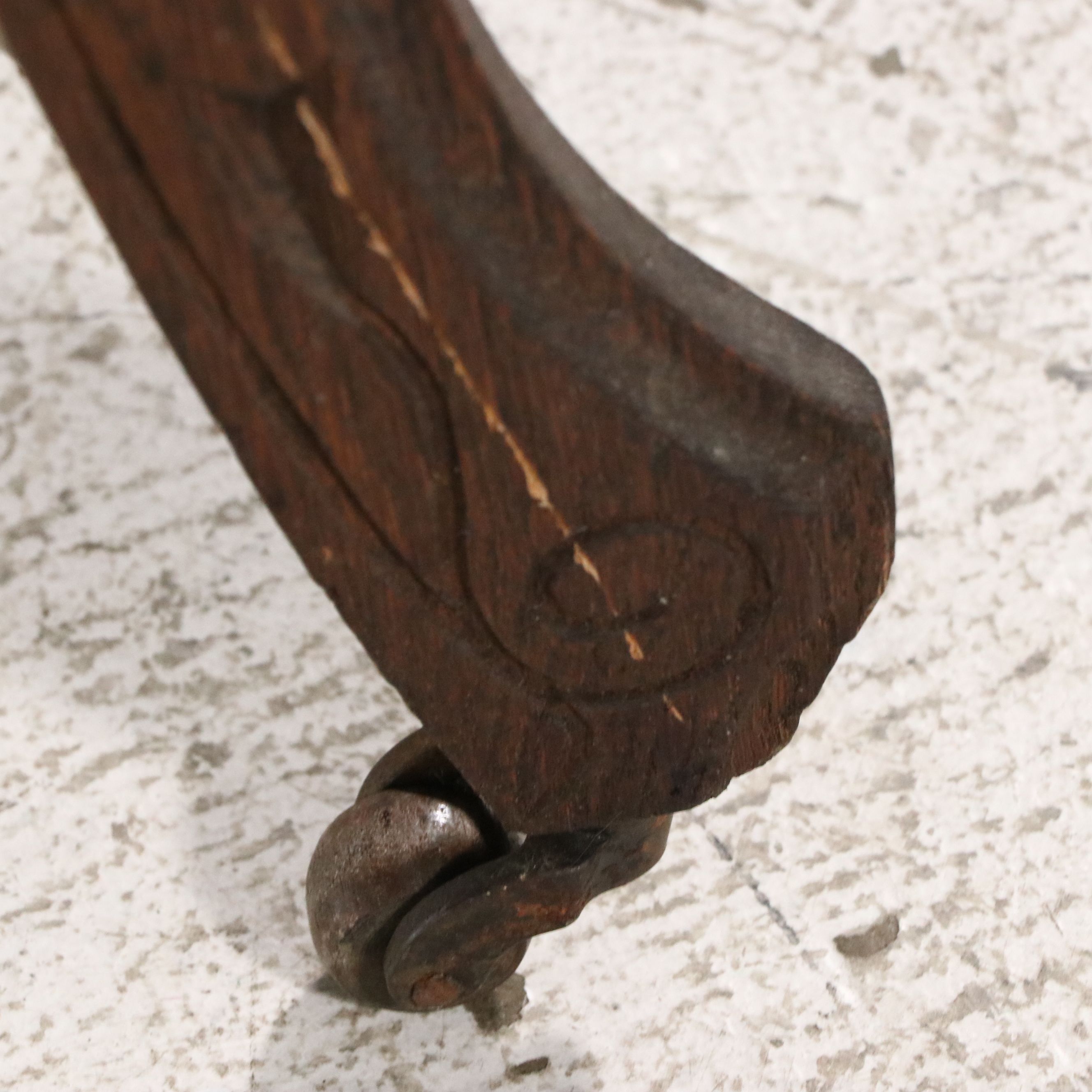 Victorian Aesthetic Movement Oak Corner Table, Late 19th Century