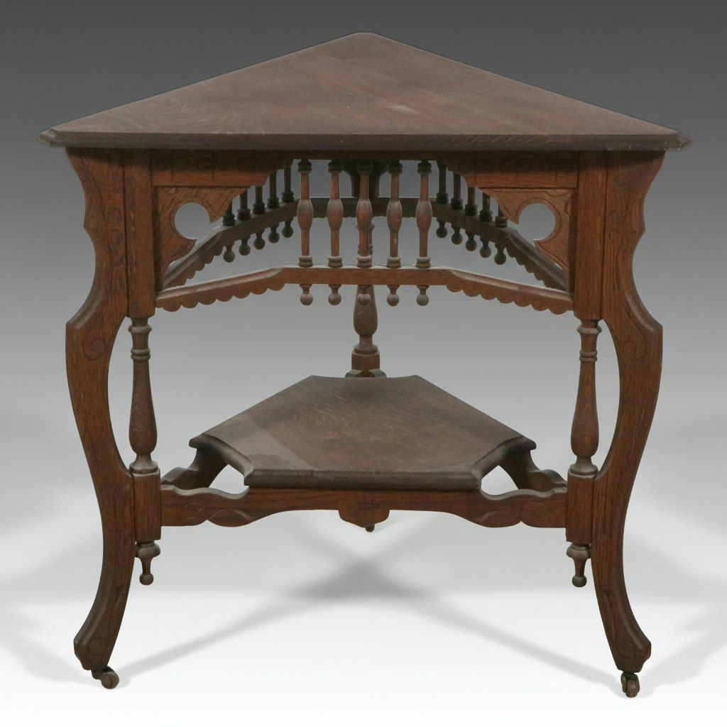 Victorian Aesthetic Movement Oak Corner Table, Late 19th Century