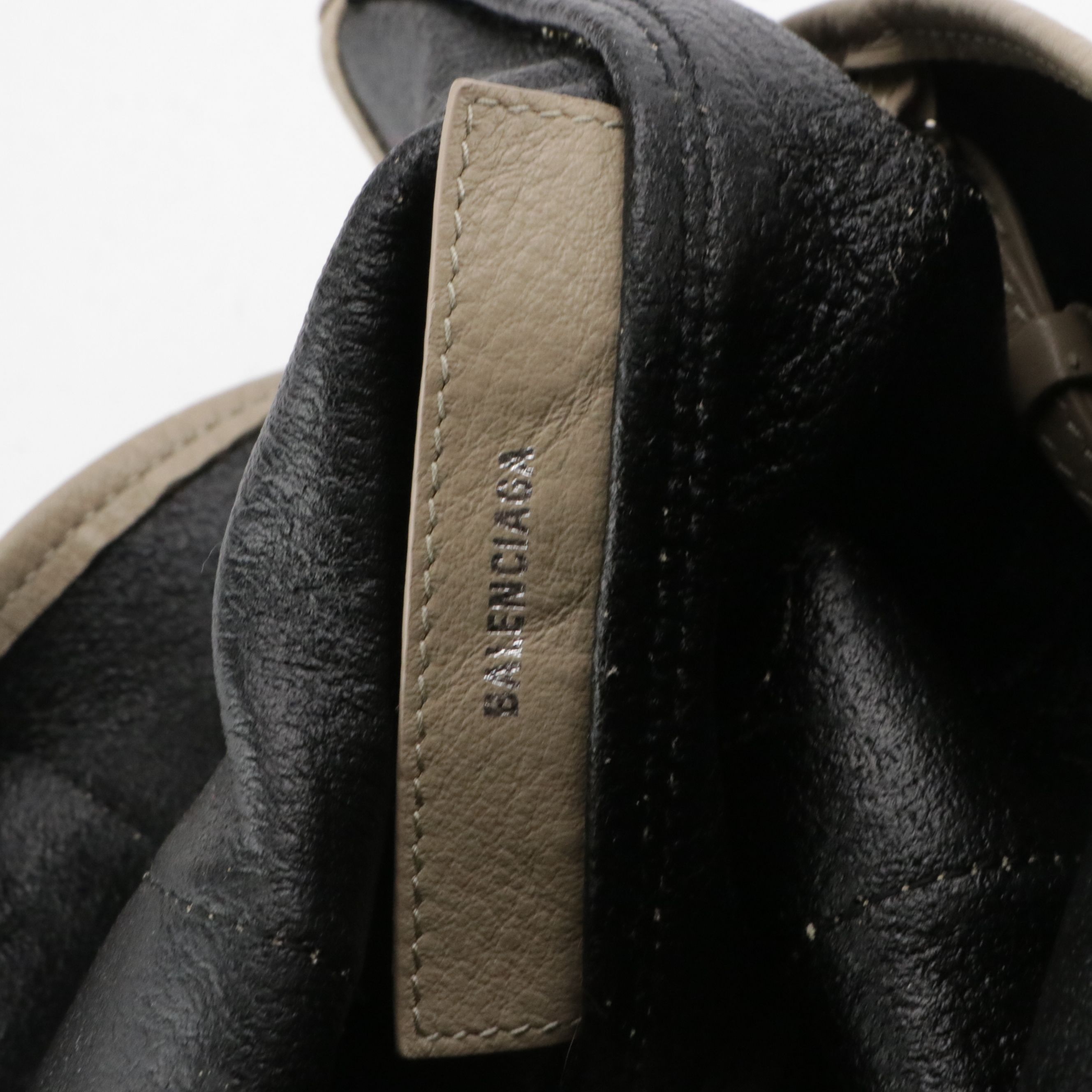 Balenciaga Navy Cabas Tote Bag in Beige Leather and Nylon Canvas Trim