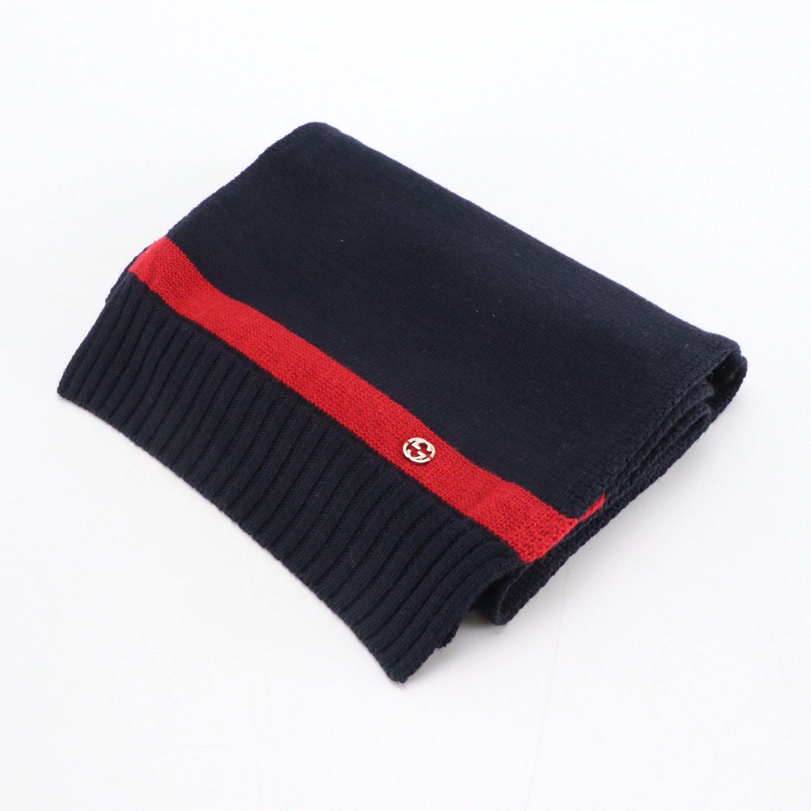 Gucci Striped Knit Wool Scarf in Navy and Red
