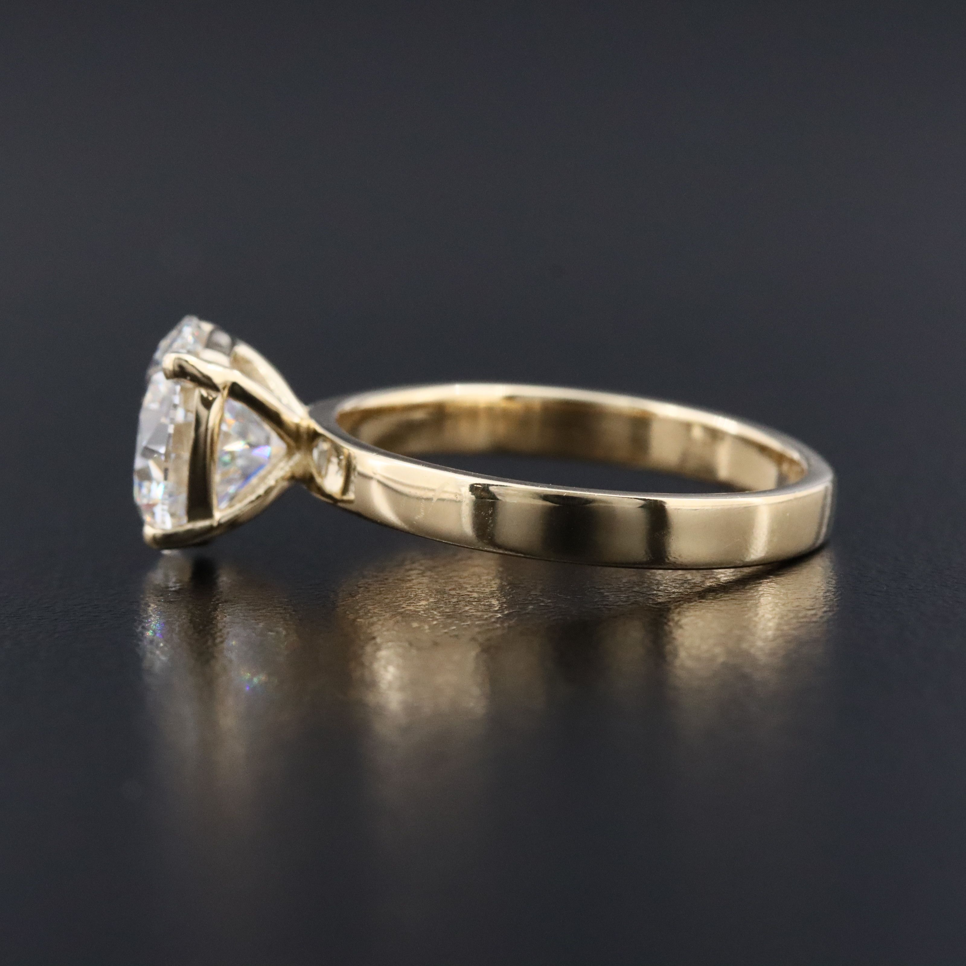 14K 3.04 CT Lab Grown Diamond Solitaire Ring with IGI Report