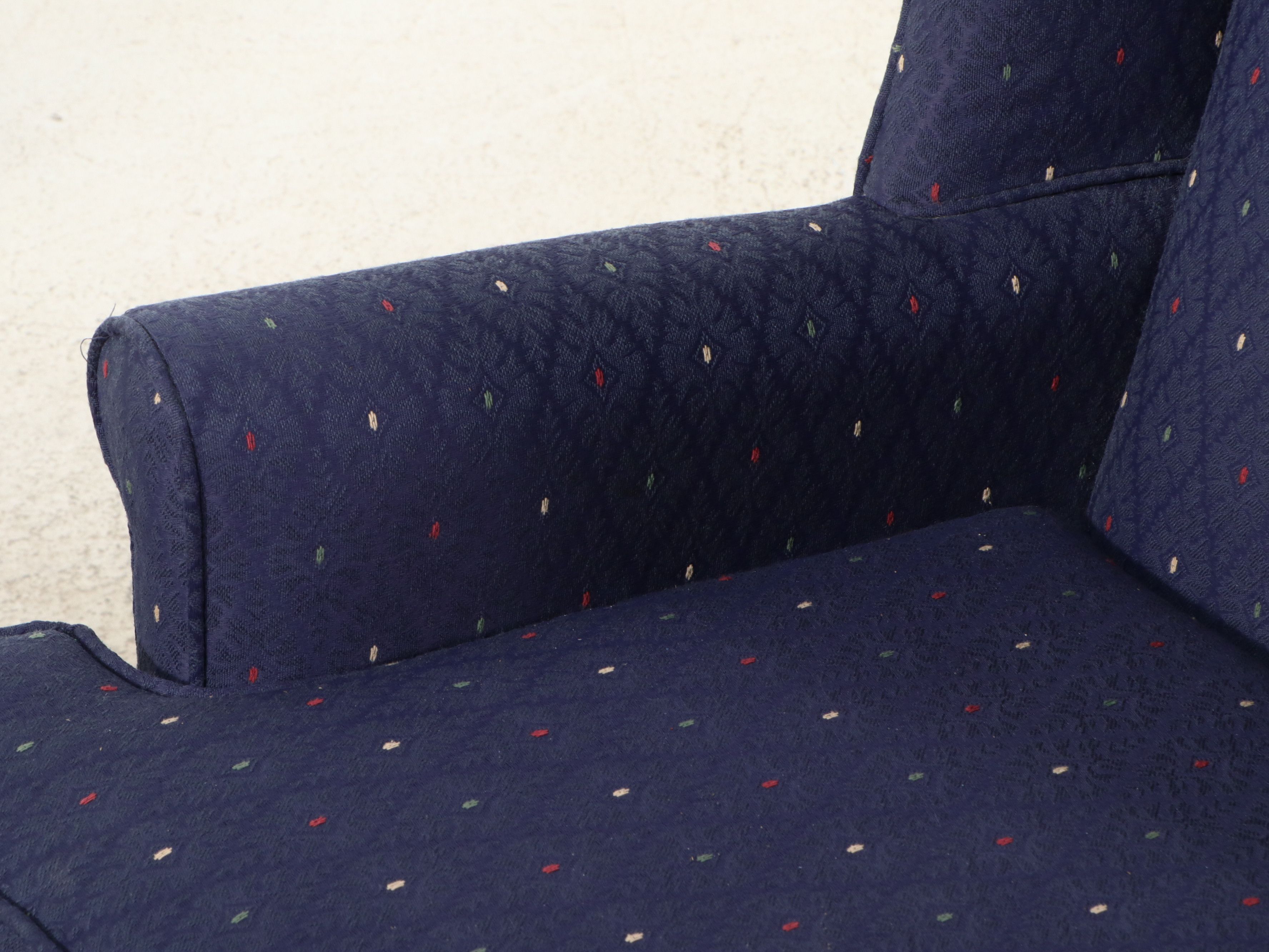 Pair of Broyhill Queen Anne Style Wingback Armchairs, Late 20th Century