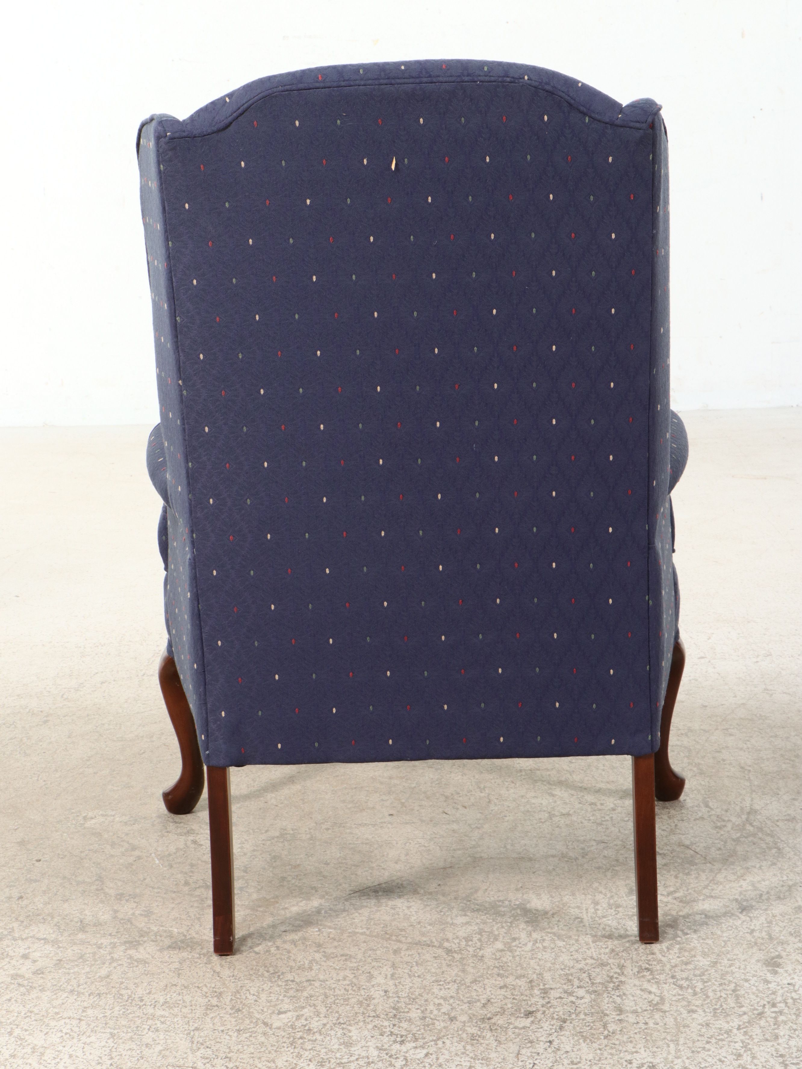 Pair of Broyhill Queen Anne Style Wingback Armchairs, Late 20th Century