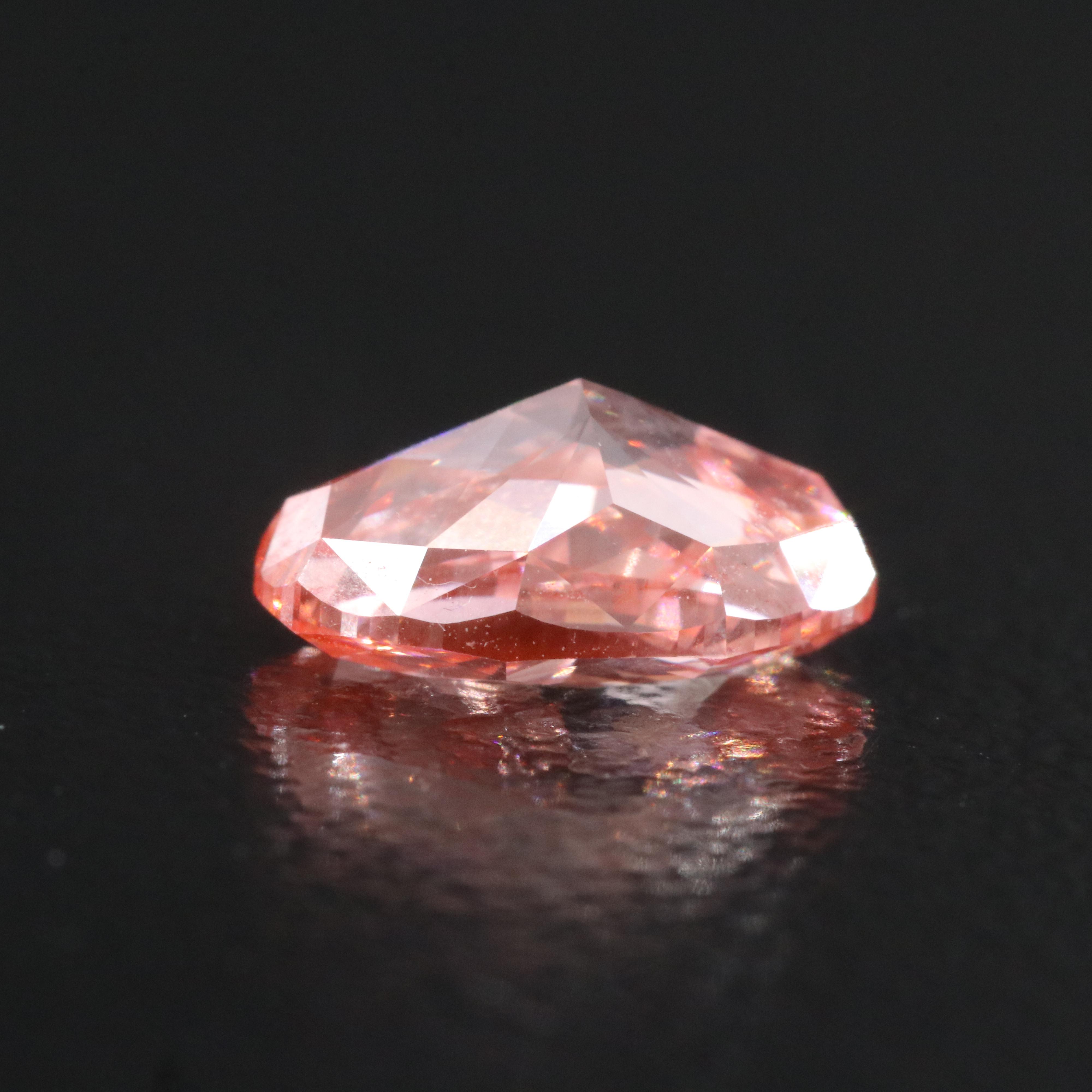 Loose 1.56 CT Lab Grown Fancy Vivid Pink Diamond with IGI Report