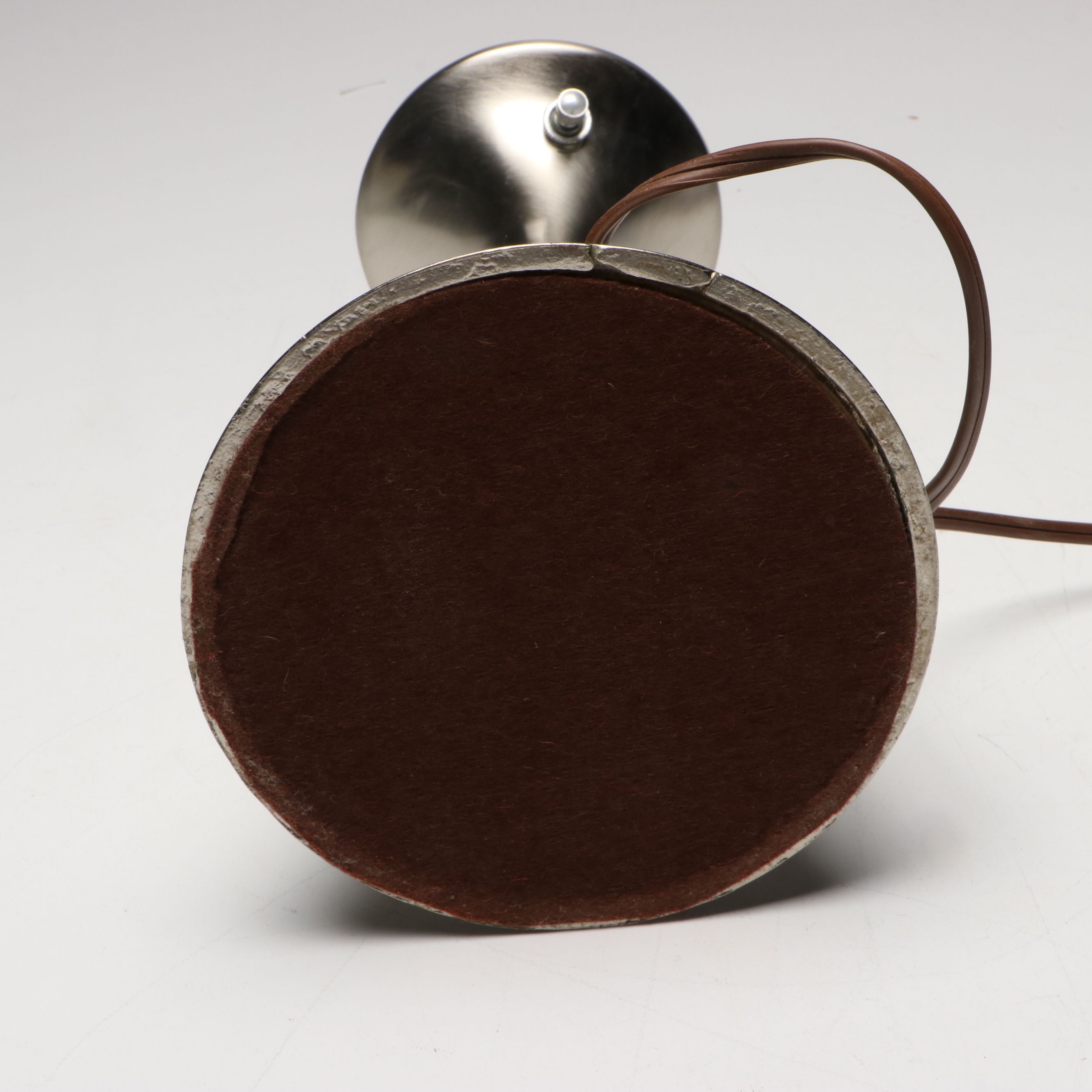 Laurel Lamp Co. Mid Century Modern Brushed Metal Mushroom Table Lamp