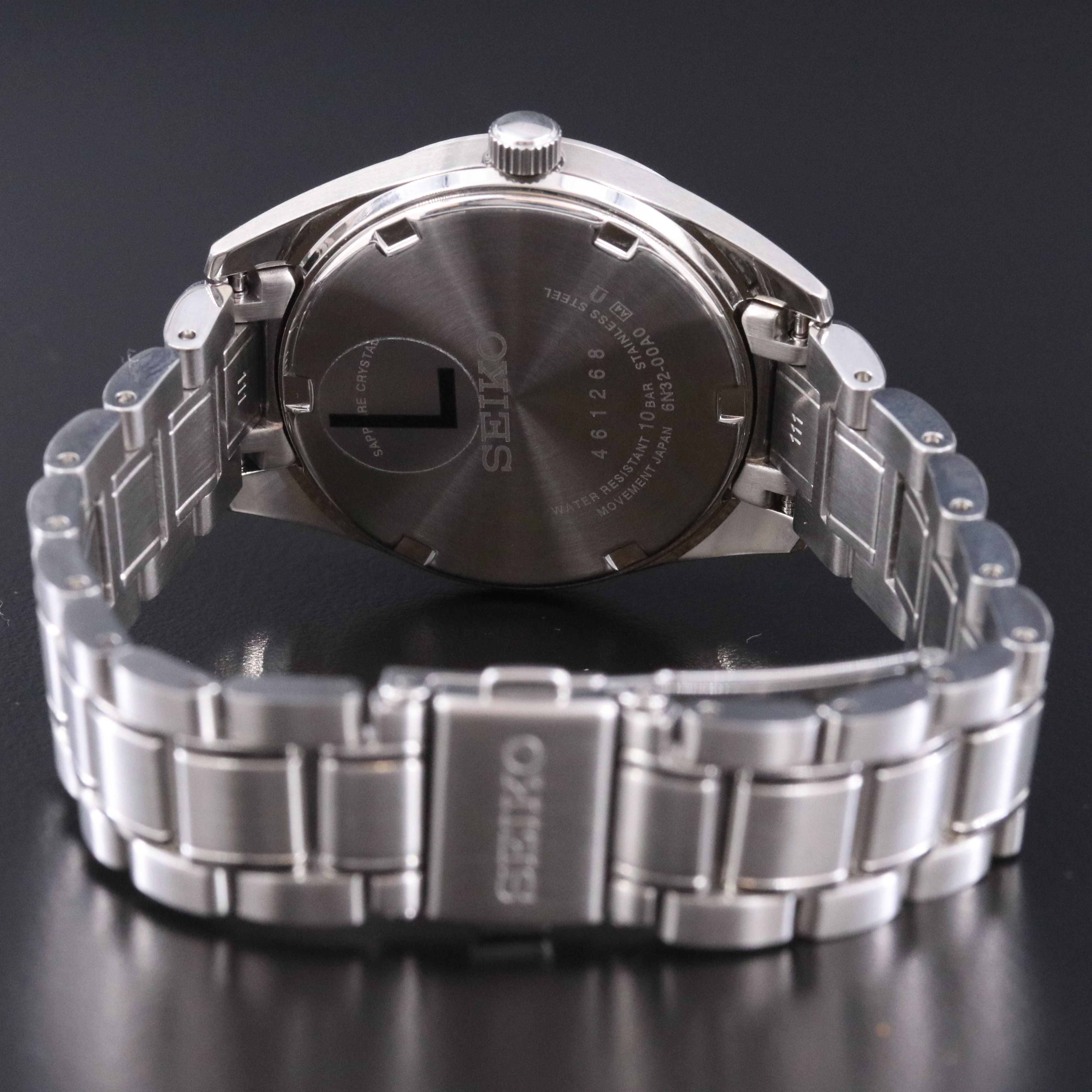 Seiko Diamonds Quartz Watch SUR581