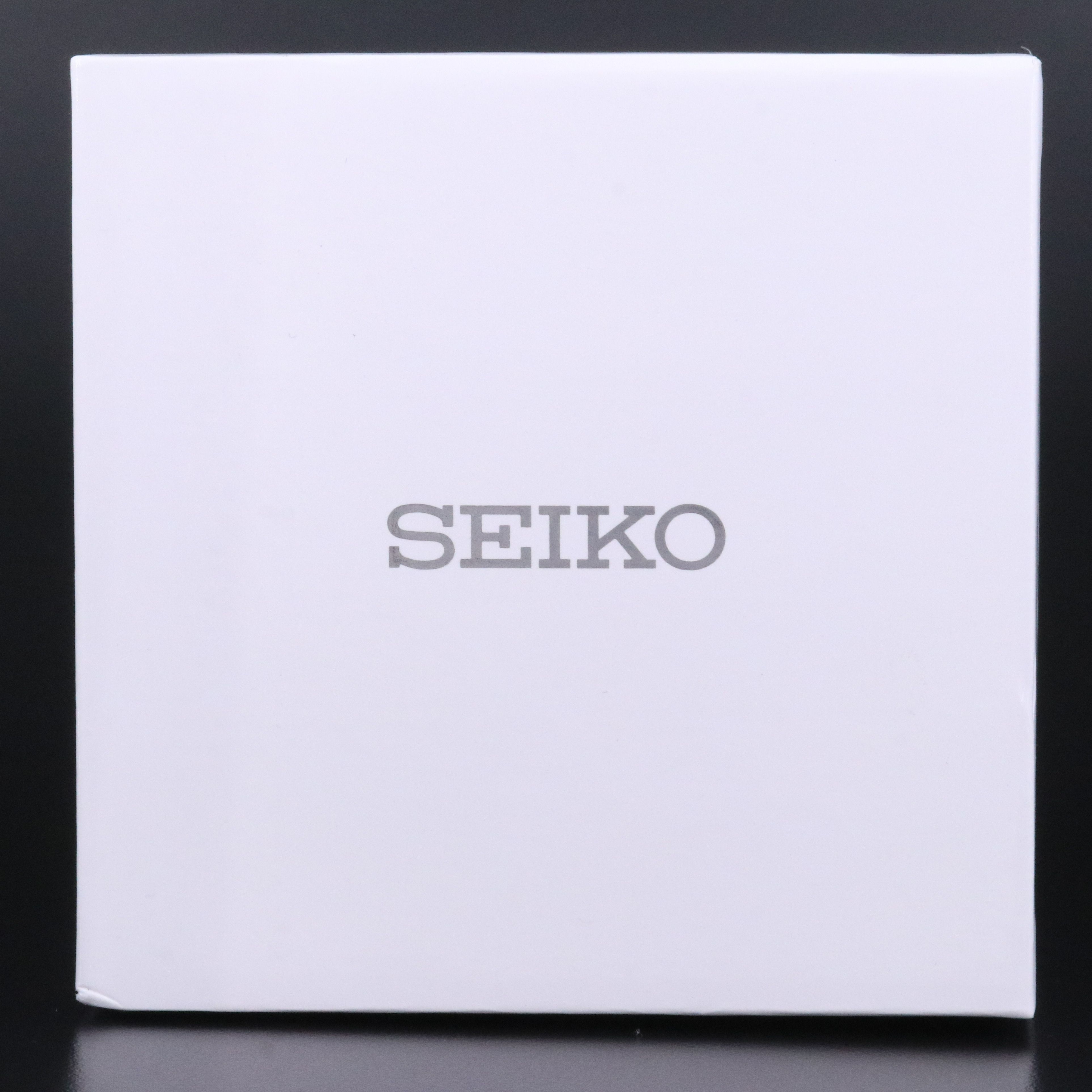 Seiko Diamonds Quartz Watch SUR581