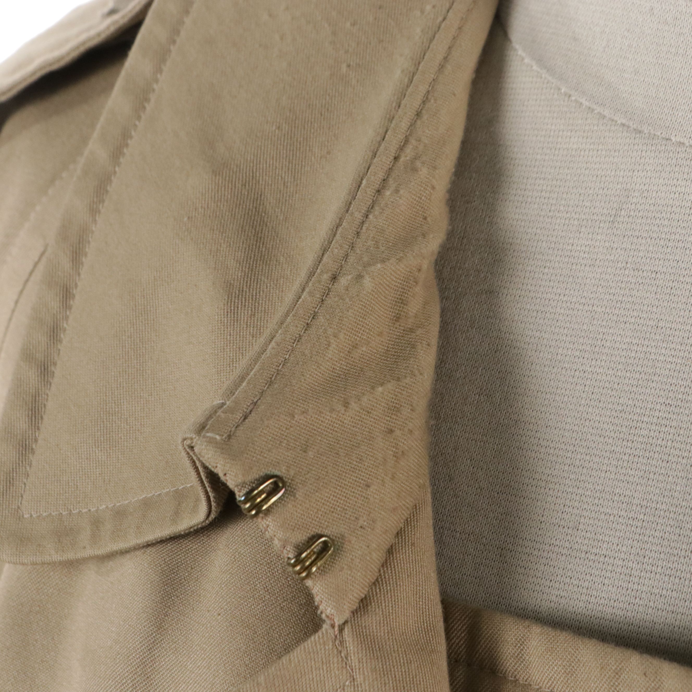 Unisex Burberrys Double-Breasted Gabardine Trenchcoat