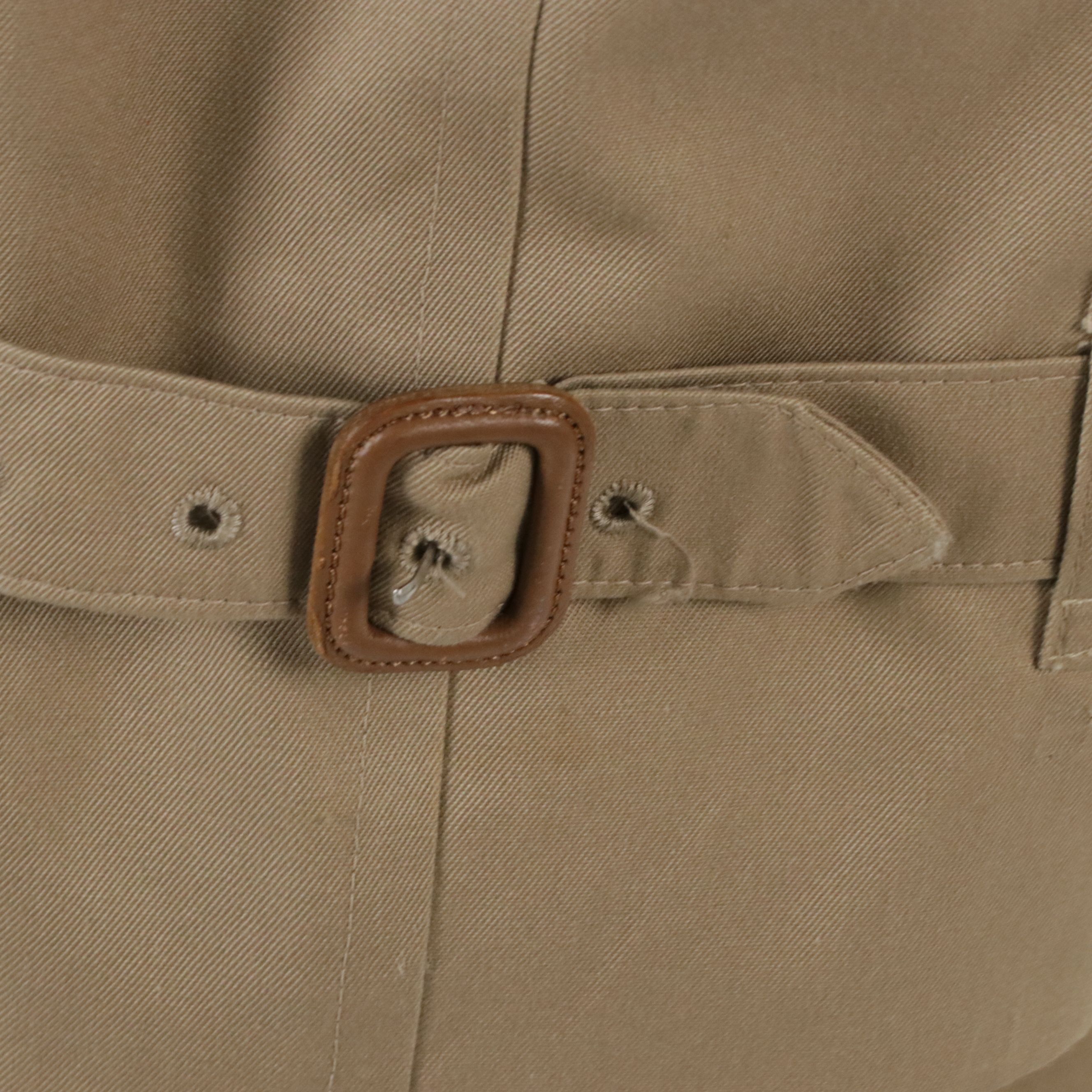 Unisex Burberrys Double-Breasted Gabardine Trenchcoat