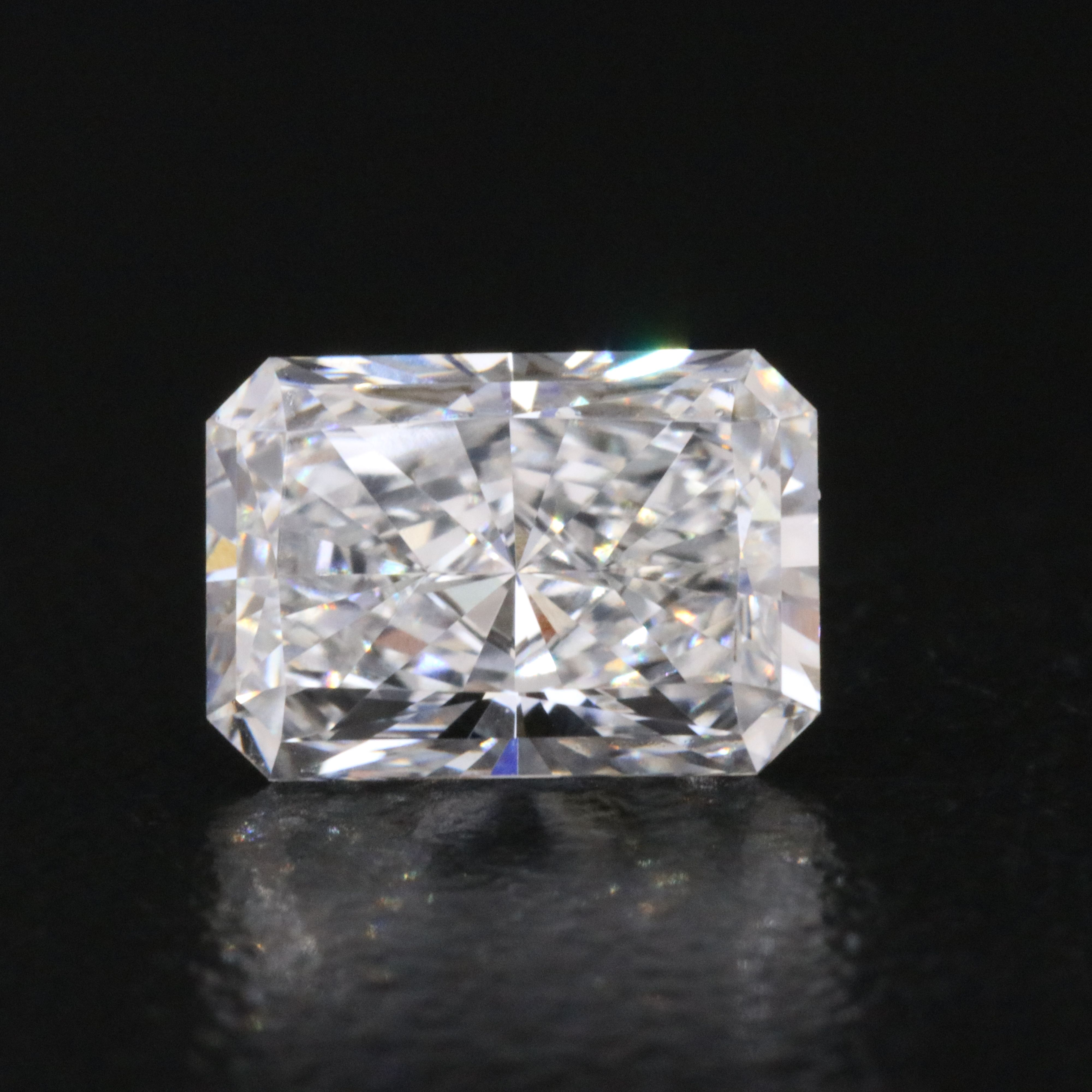 Loose 1.59 CT Lab Grown Diamond with IGI Report