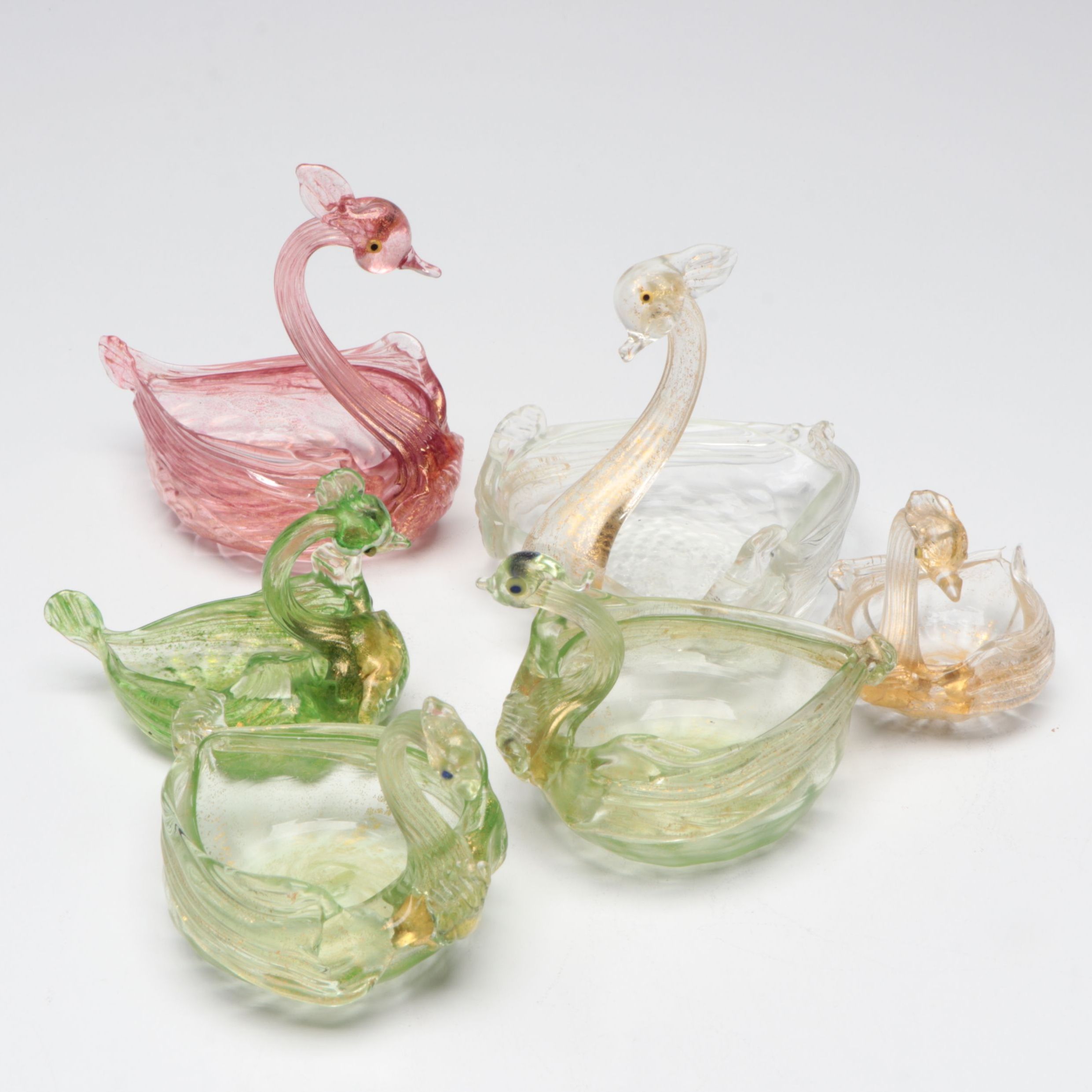 Murano Handblown with Gold Leaf Art Glass Swan Figurine Bowls, 20th Century