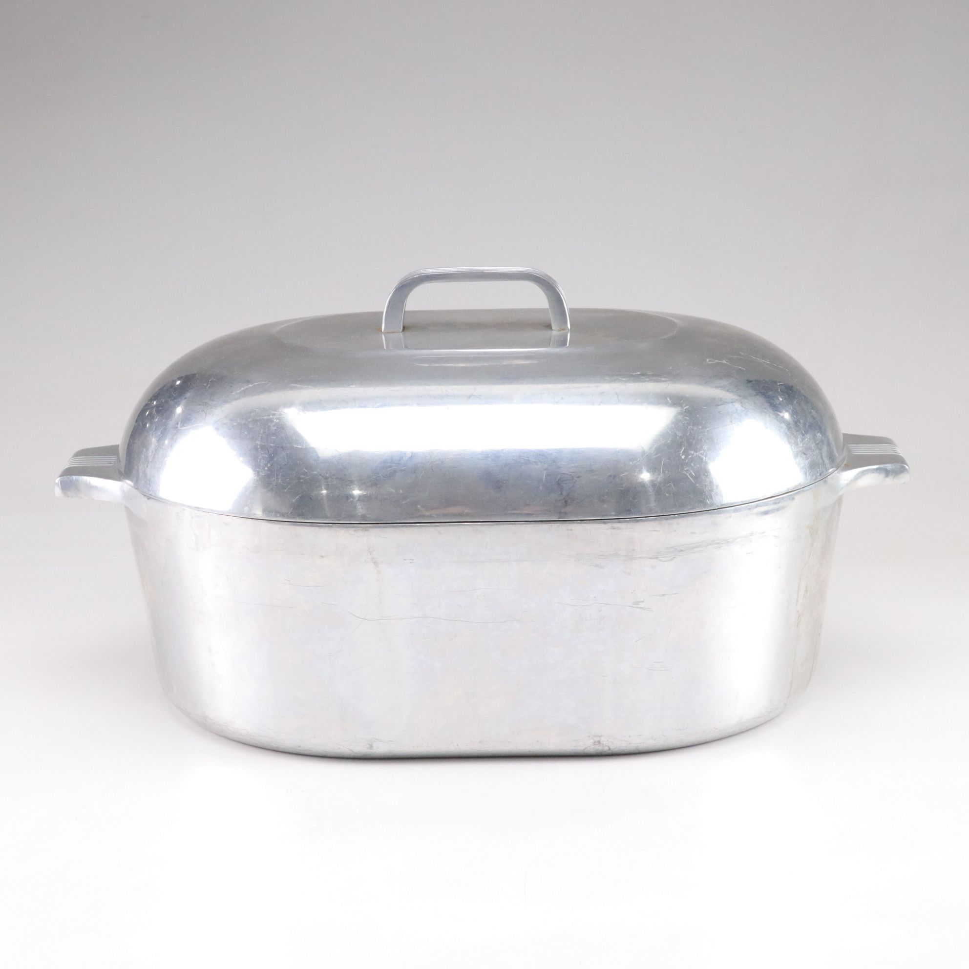 Wagner Ware "Magnalite" Aluminum Turkey Roaster, Mid-20th Century