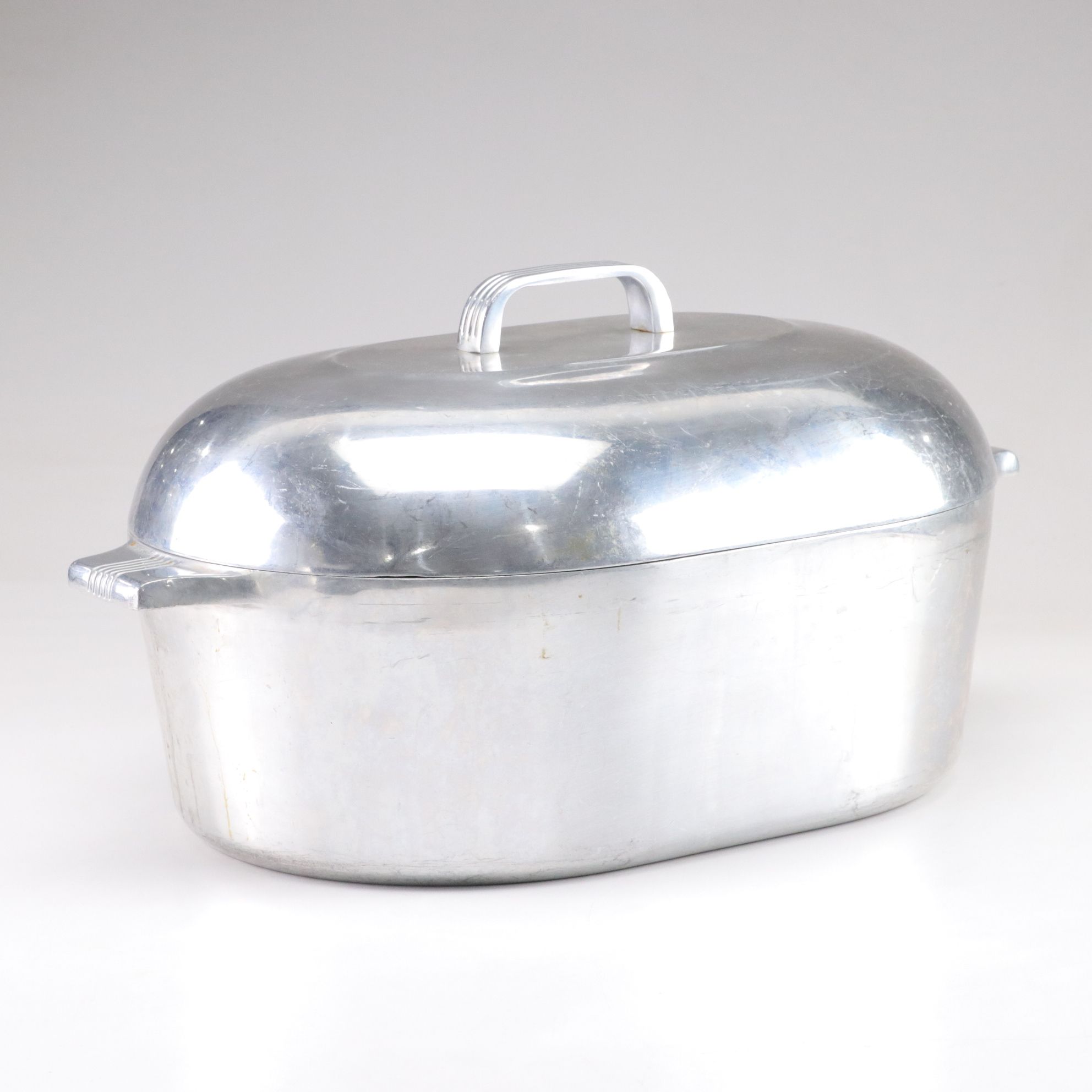 Wagner Ware "Magnalite" Aluminum Turkey Roaster, Mid-20th Century