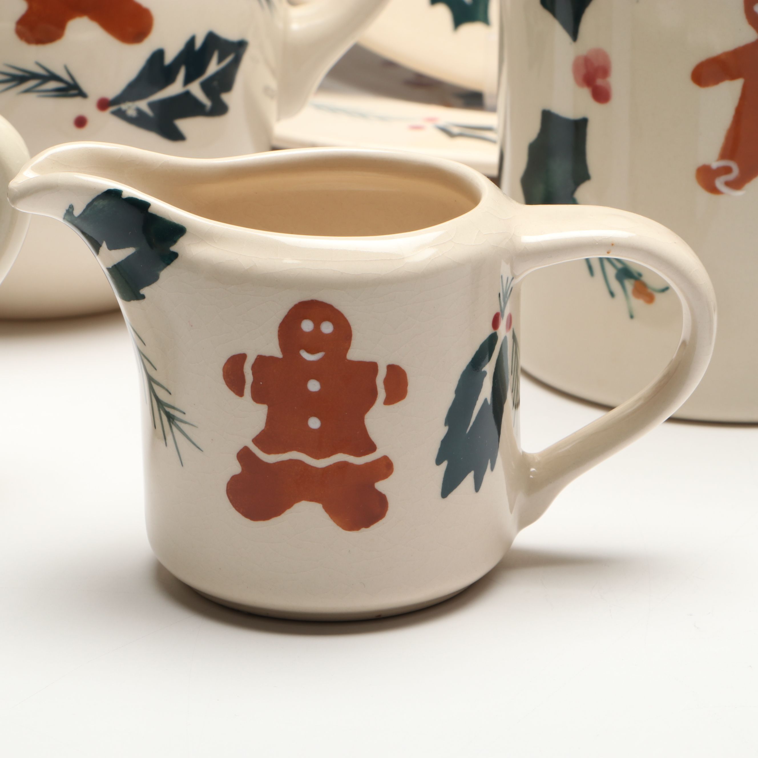The Cook's Bazaar and Hartstone Gingerbread Dinnerware with Ornaments