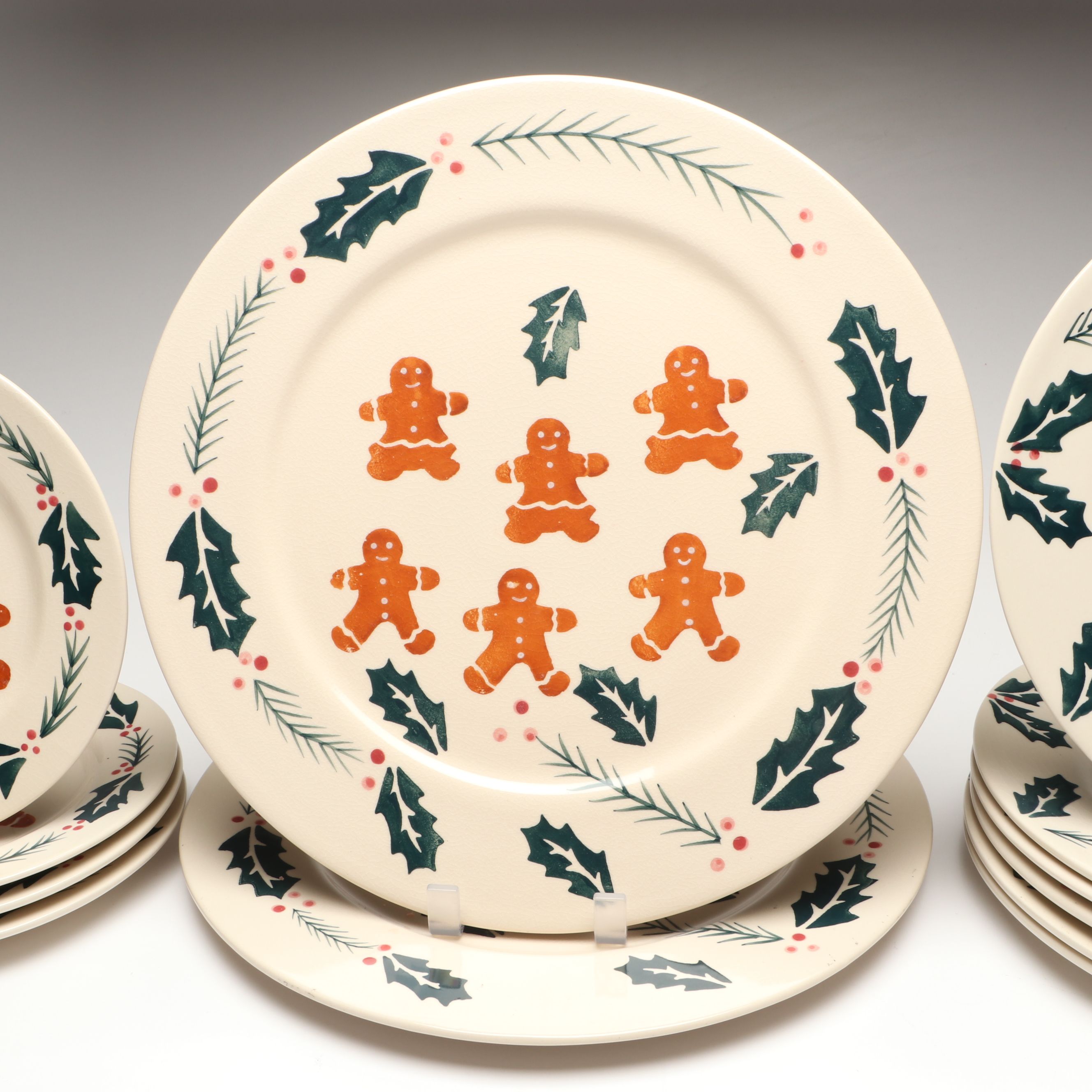 The Cook's Bazaar and Hartstone Gingerbread Dinnerware with Ornaments
