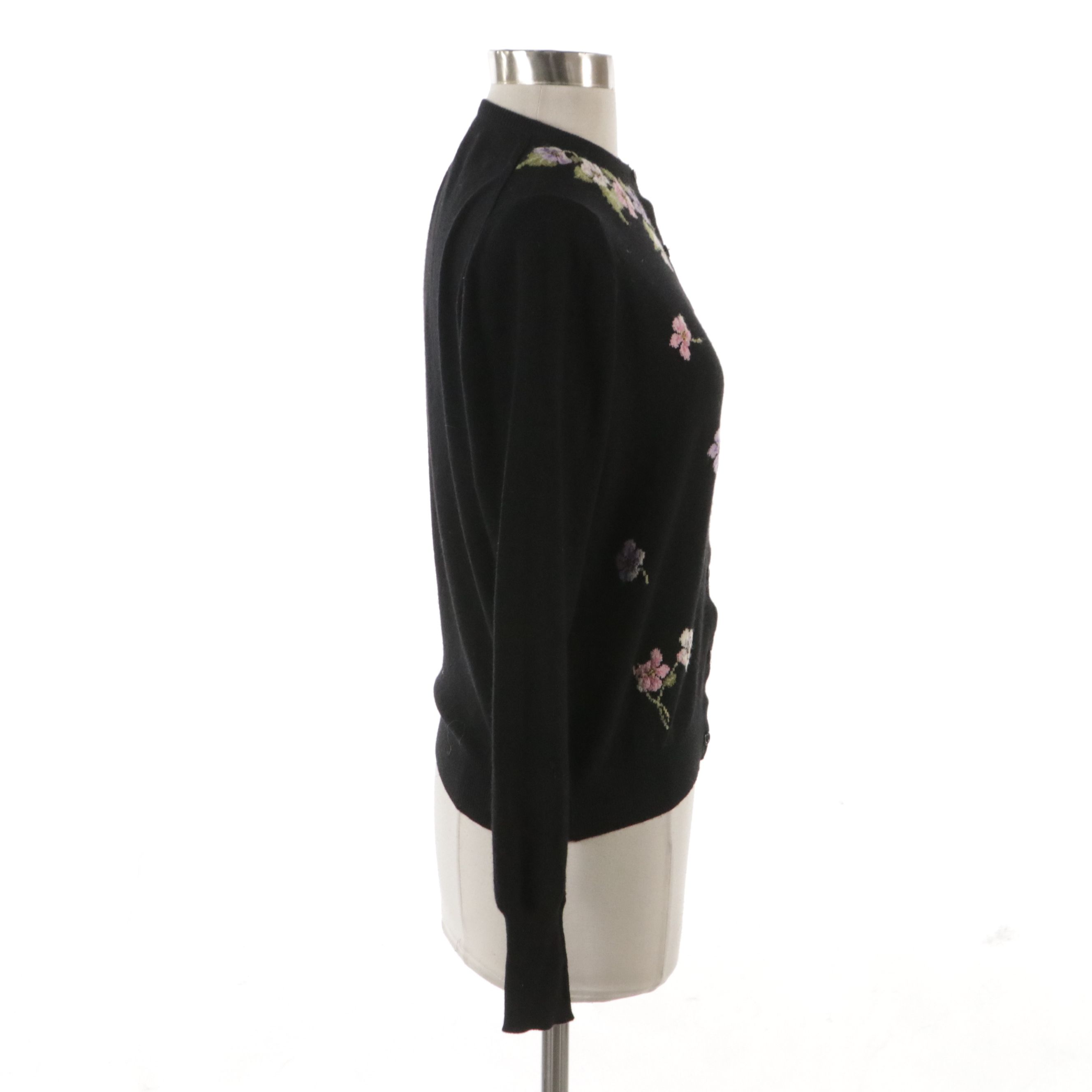 Scottish Cashmere Cardigan Sweater with Floral Embroidery