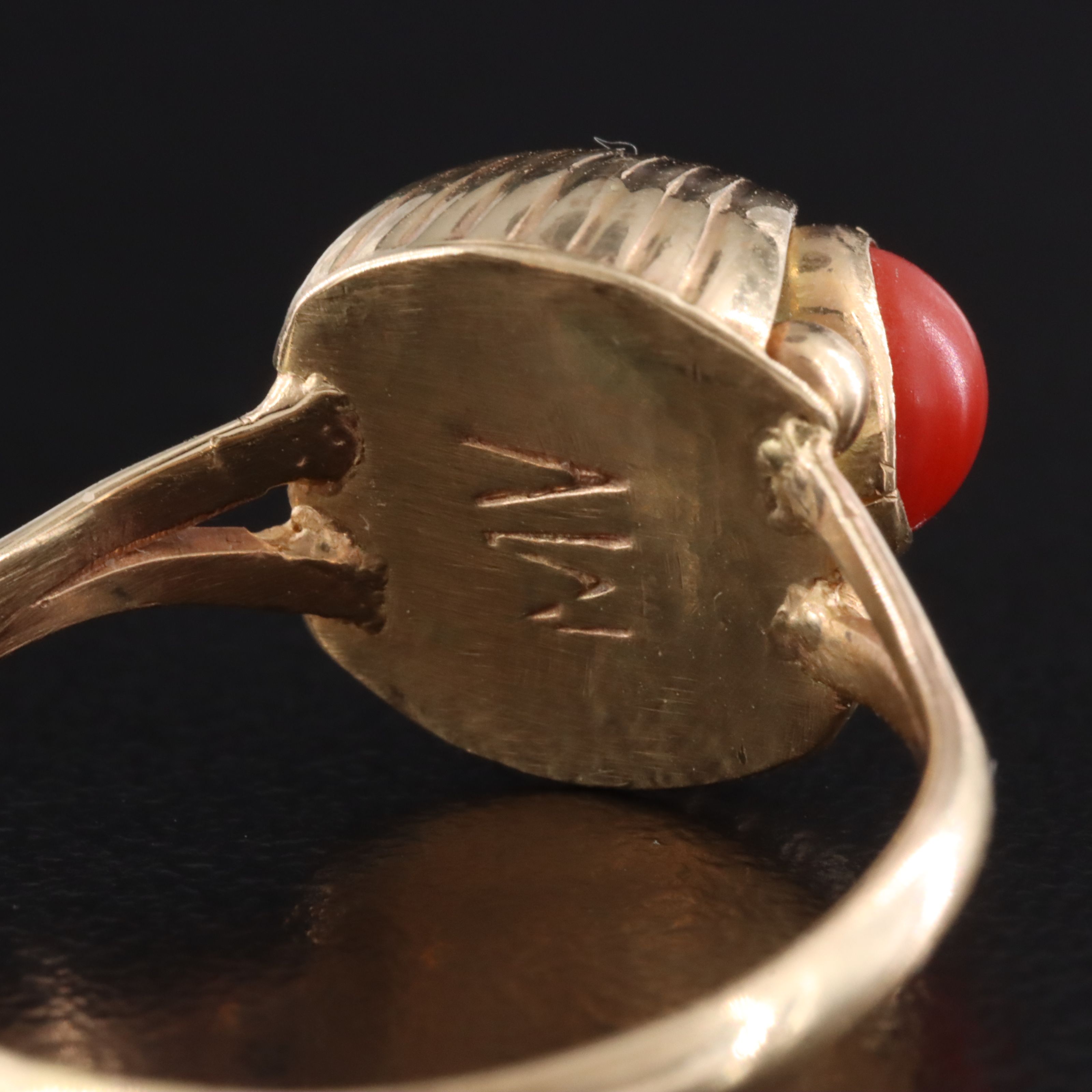 Retro 14K Coral Ring