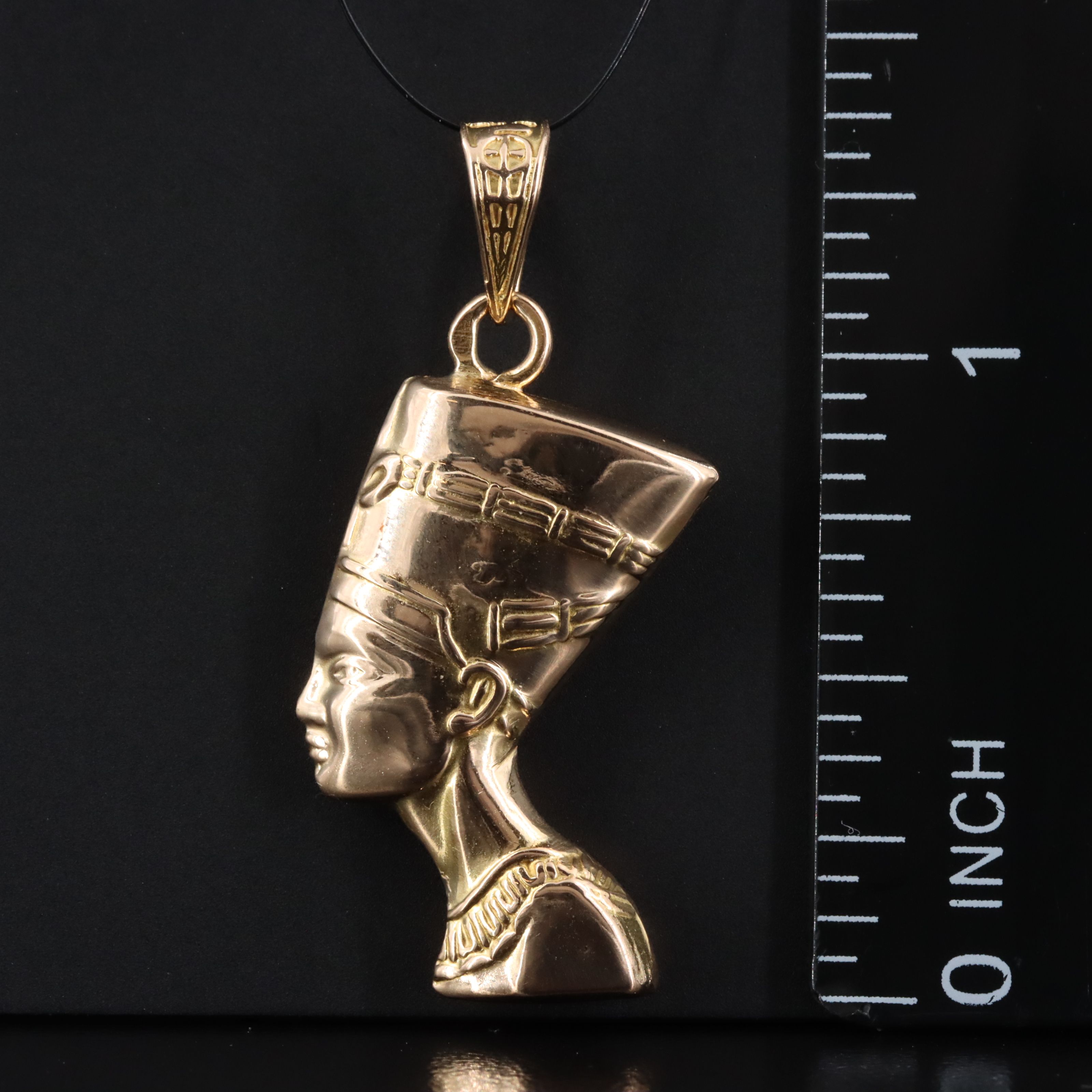18K Nefertiti Pendant