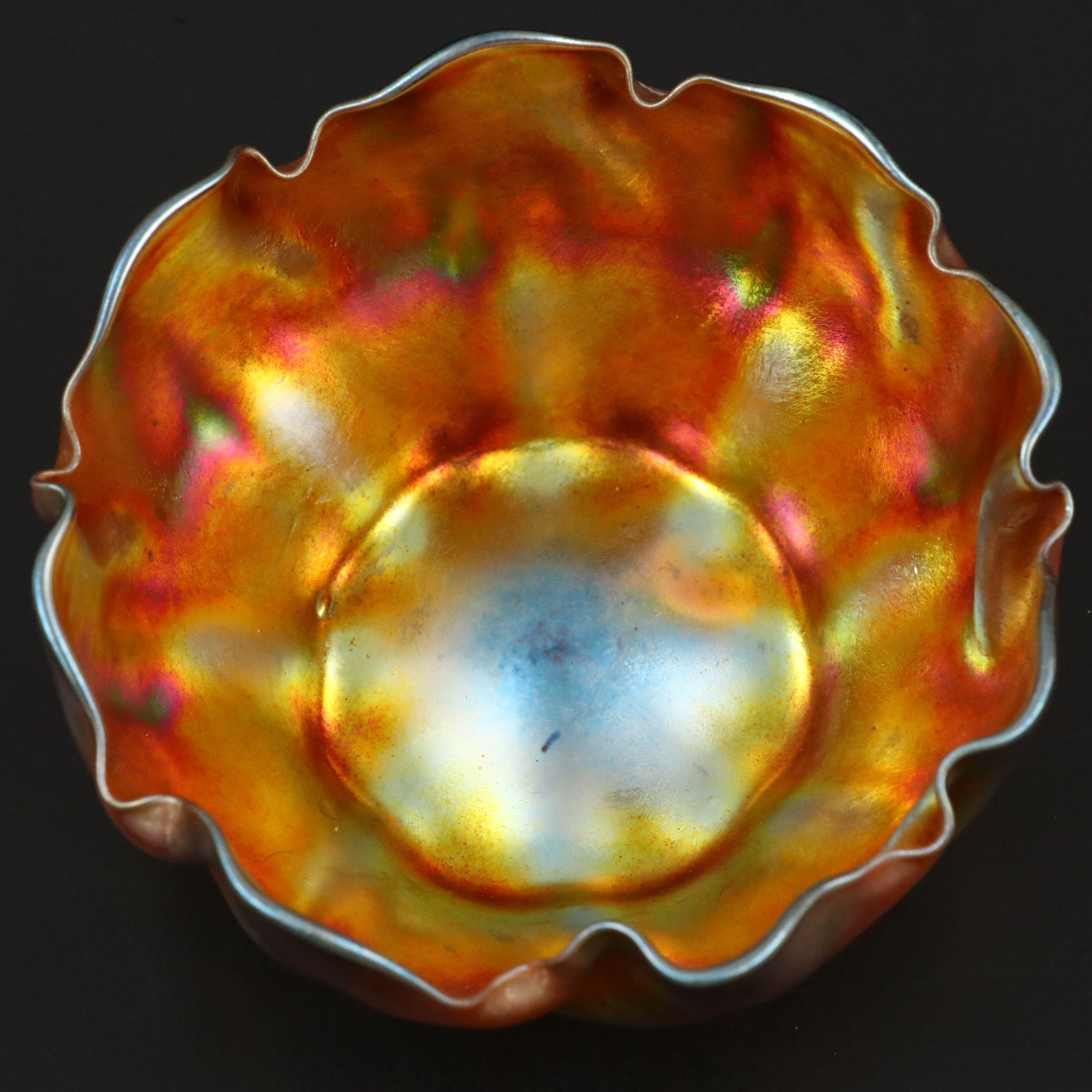 Louis Comfort Tiffany Favrile Glass Finger Bowl and Underplate, Early 20th C.