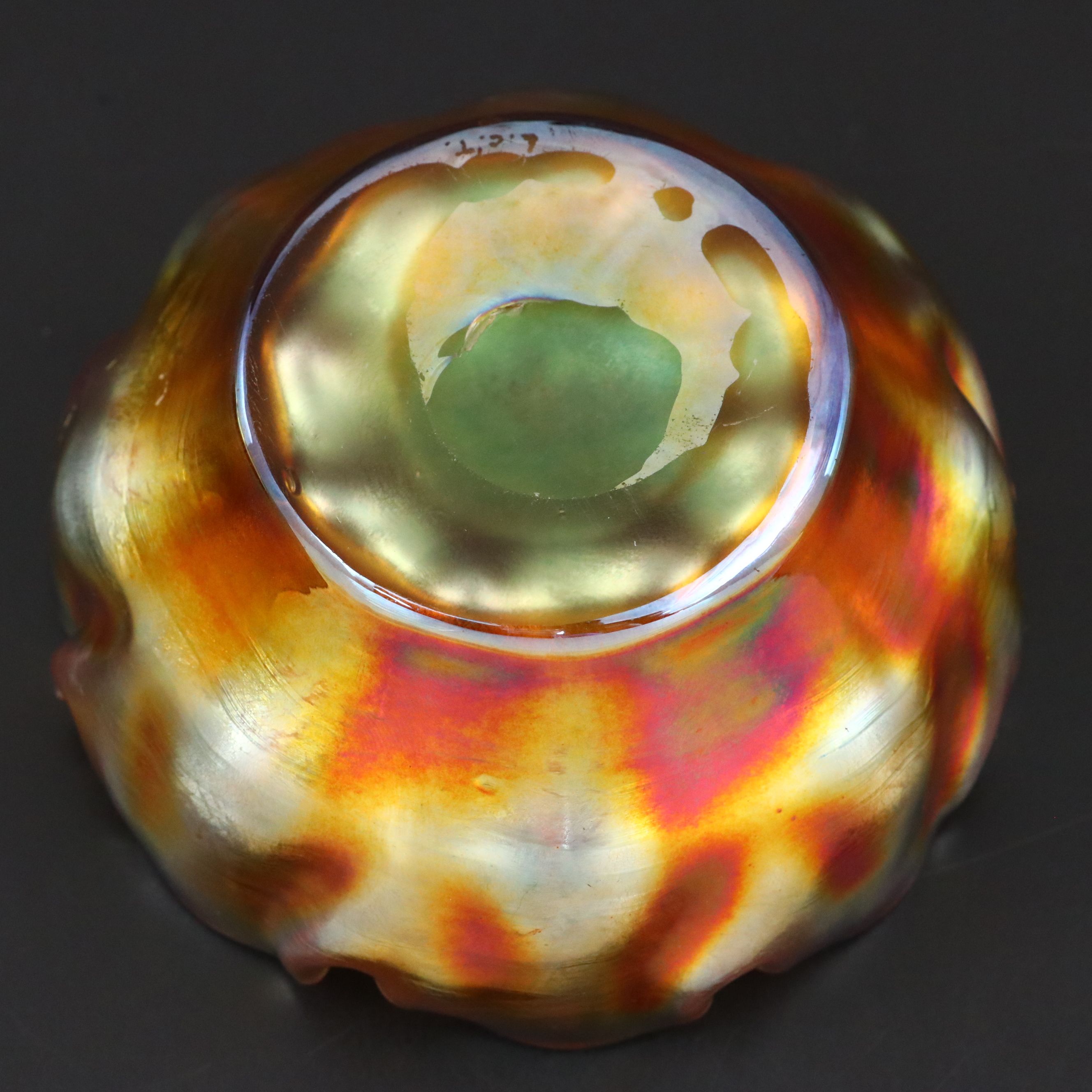 Louis Comfort Tiffany Favrile Glass Finger Bowl and Underplate, Early 20th C.