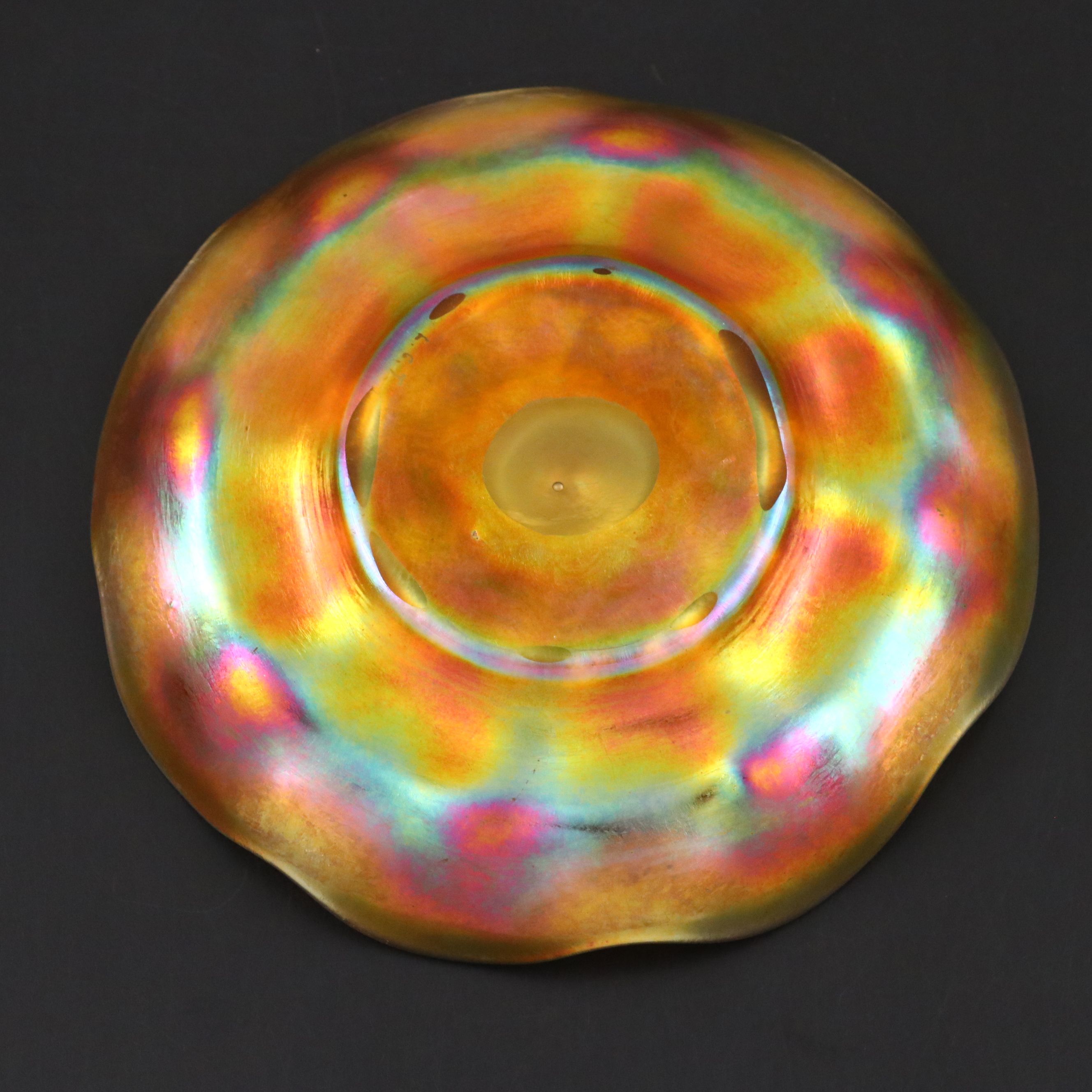 Louis Comfort Tiffany Favrile Glass Finger Bowl and Underplate, Early 20th C.