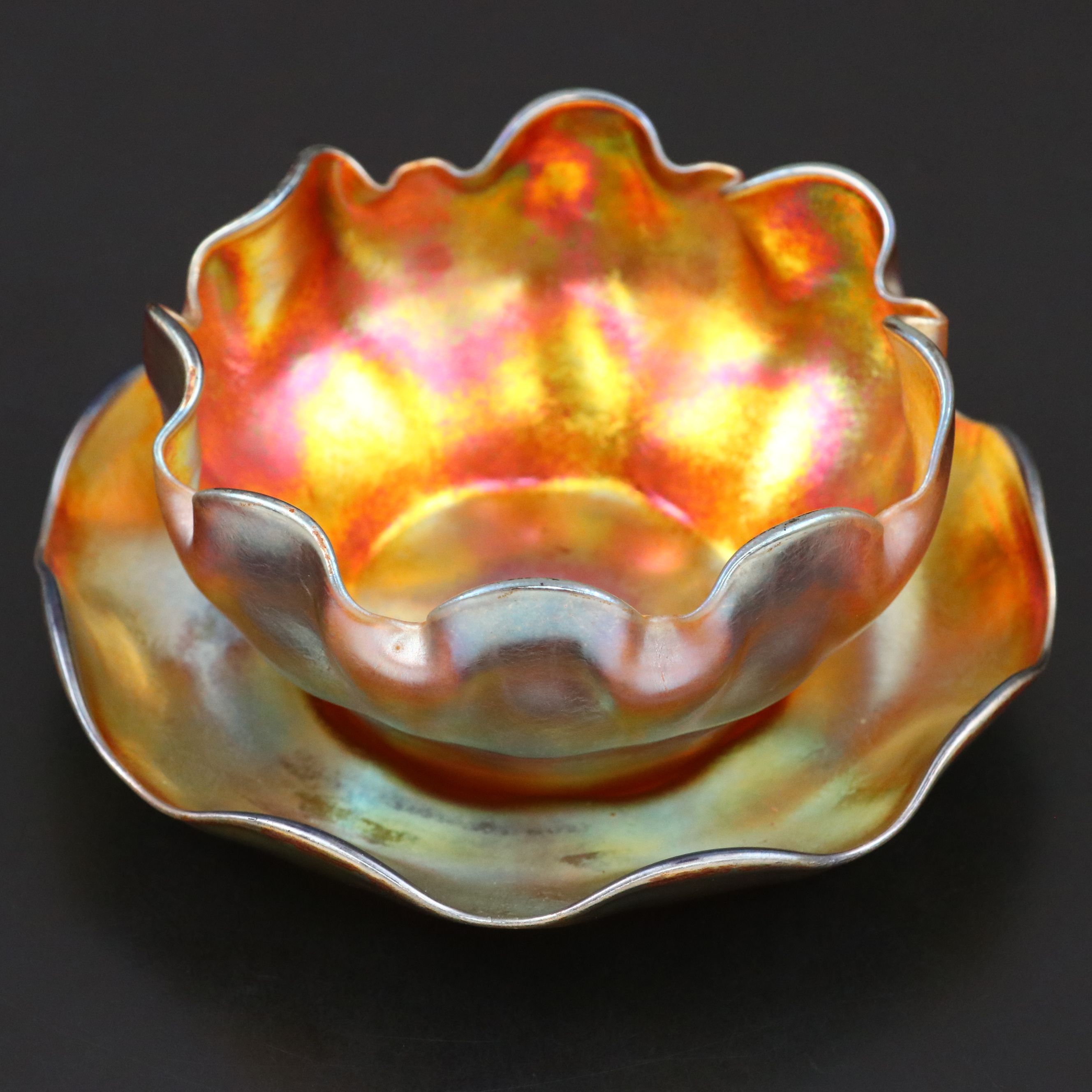 Louis Comfort Tiffany Favrile Art Glass Bowl and Underplate, Early 20th Century