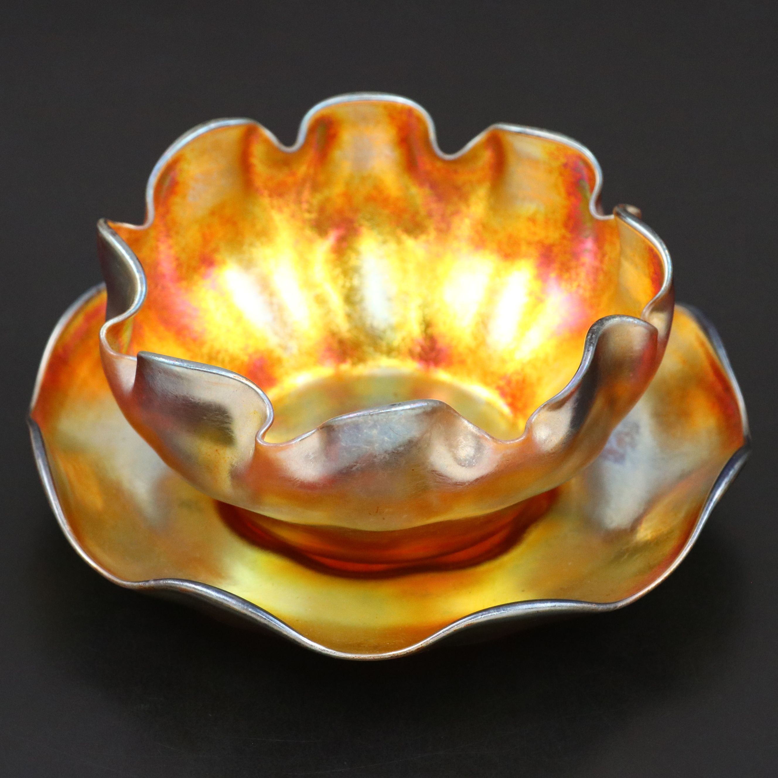 Louis Comfort Tiffany Favrile Art Glass Bowl and Underplate, Early 20th Century