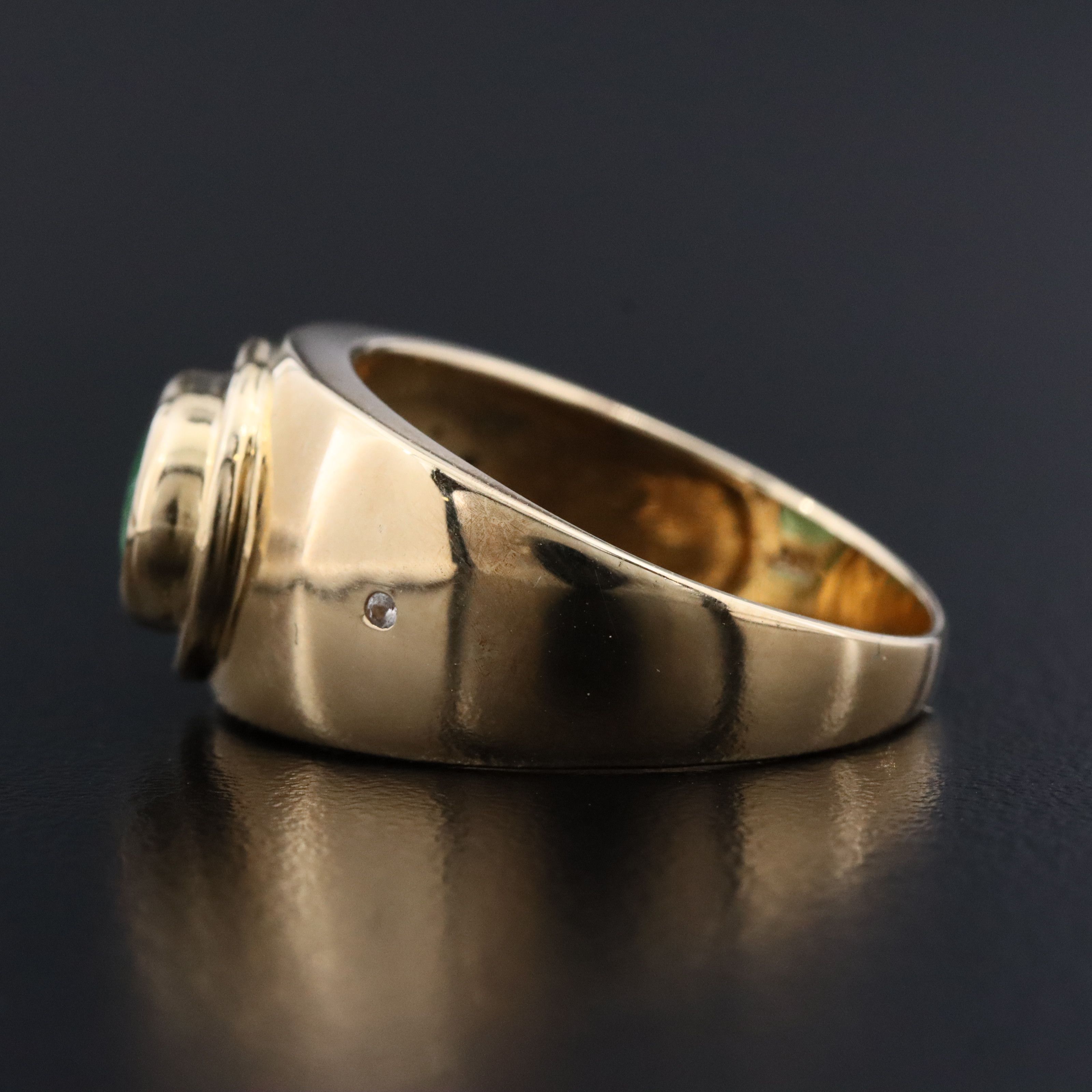 9K Emerald East-West Ring with Zircon Accents