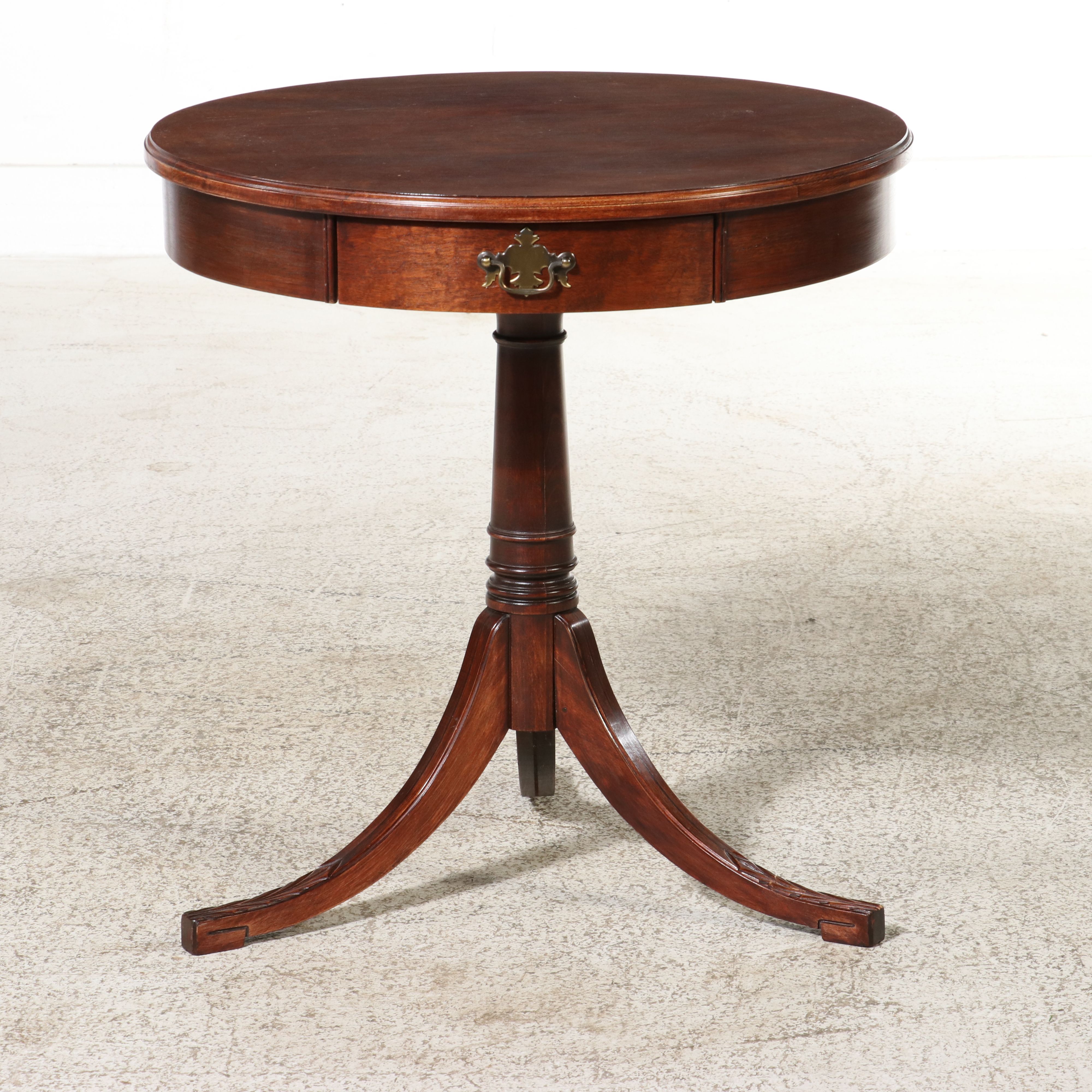 Mersman Duncan Phyfe Style Pedestal Drum Table with Carved Tripod Base