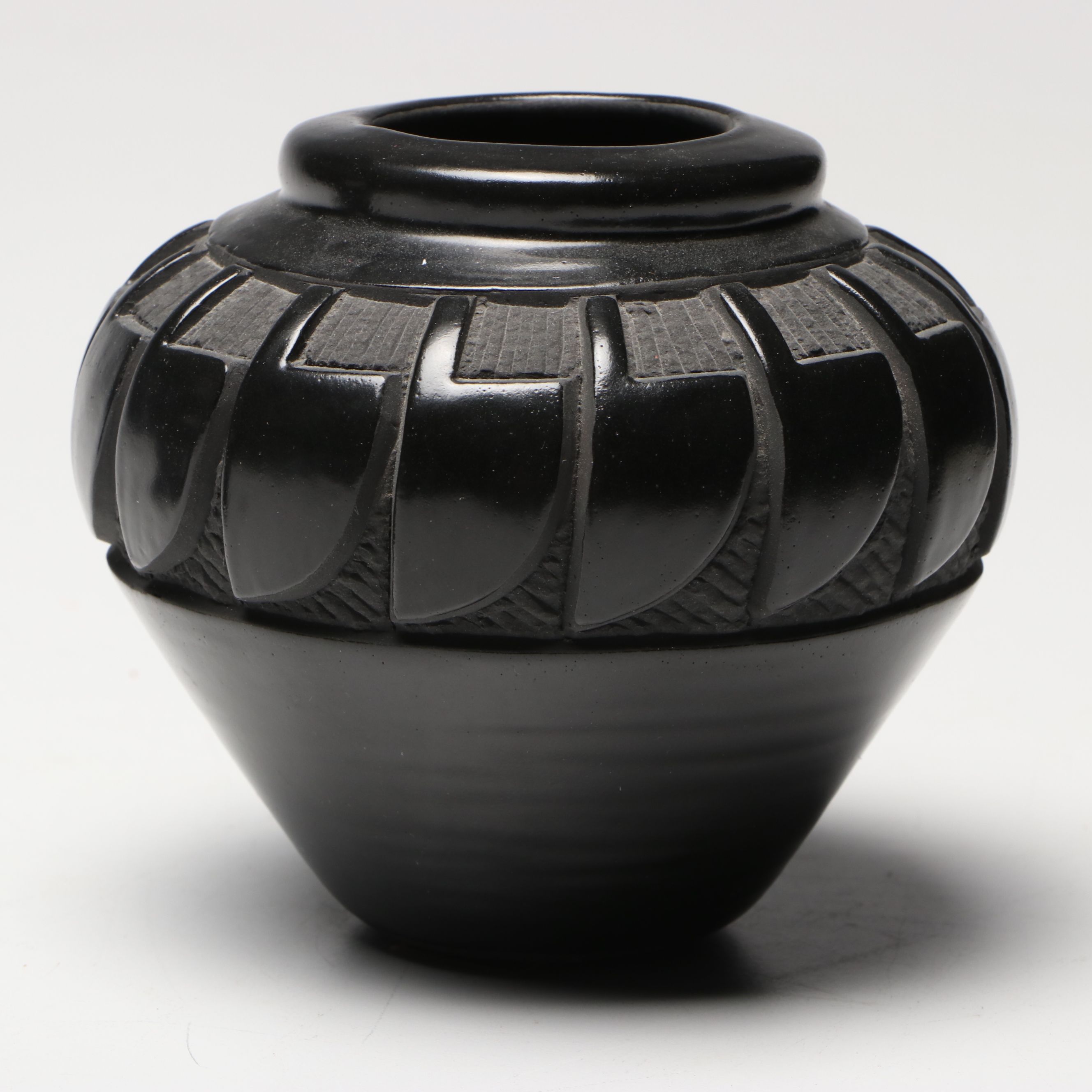 Kim Licheni and Tricia Velarde Santa Clara Blackware Vessels