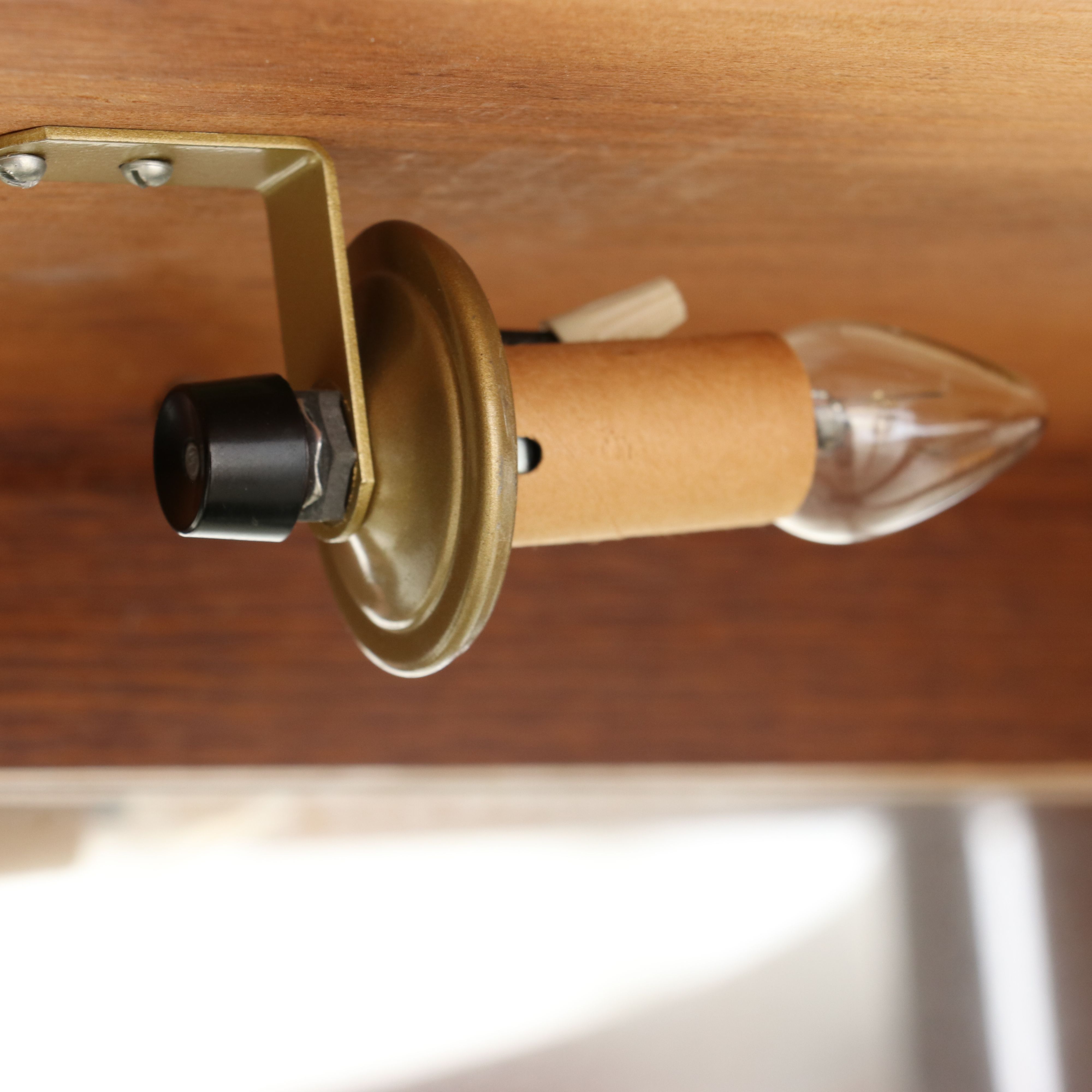 American Oak Curved Glass Curio Cabinet with Claw Feet, 20th Century