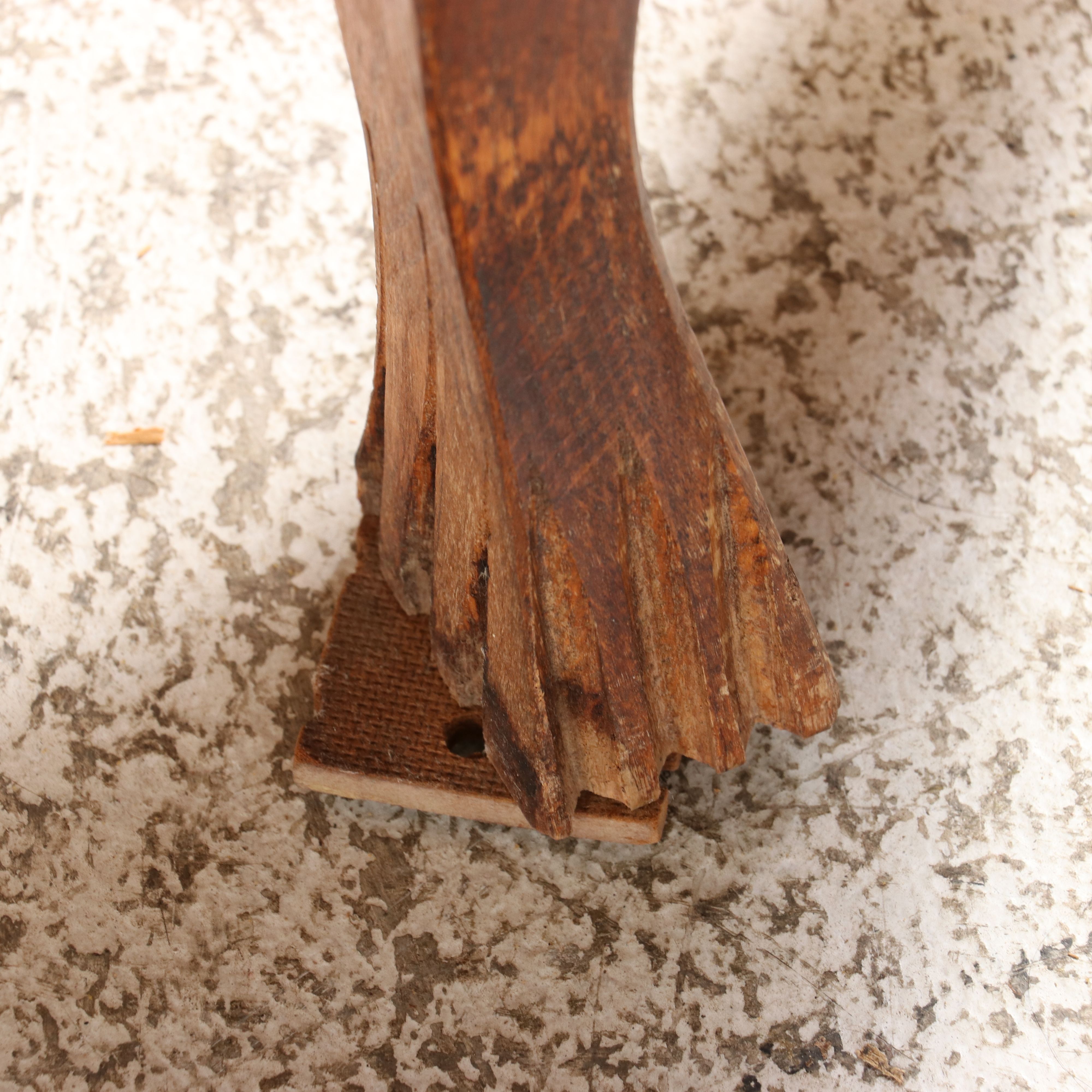 American Oak Curved Glass Curio Cabinet with Claw Feet, 20th Century