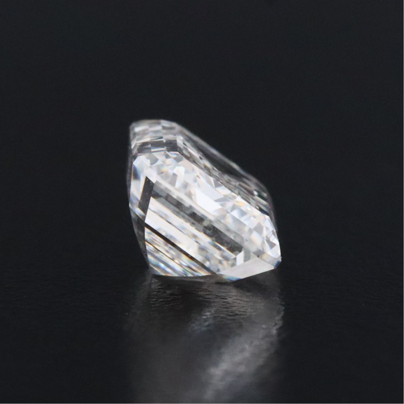 Loose 3.01 CT Lab Grown Diamond with IGI Report