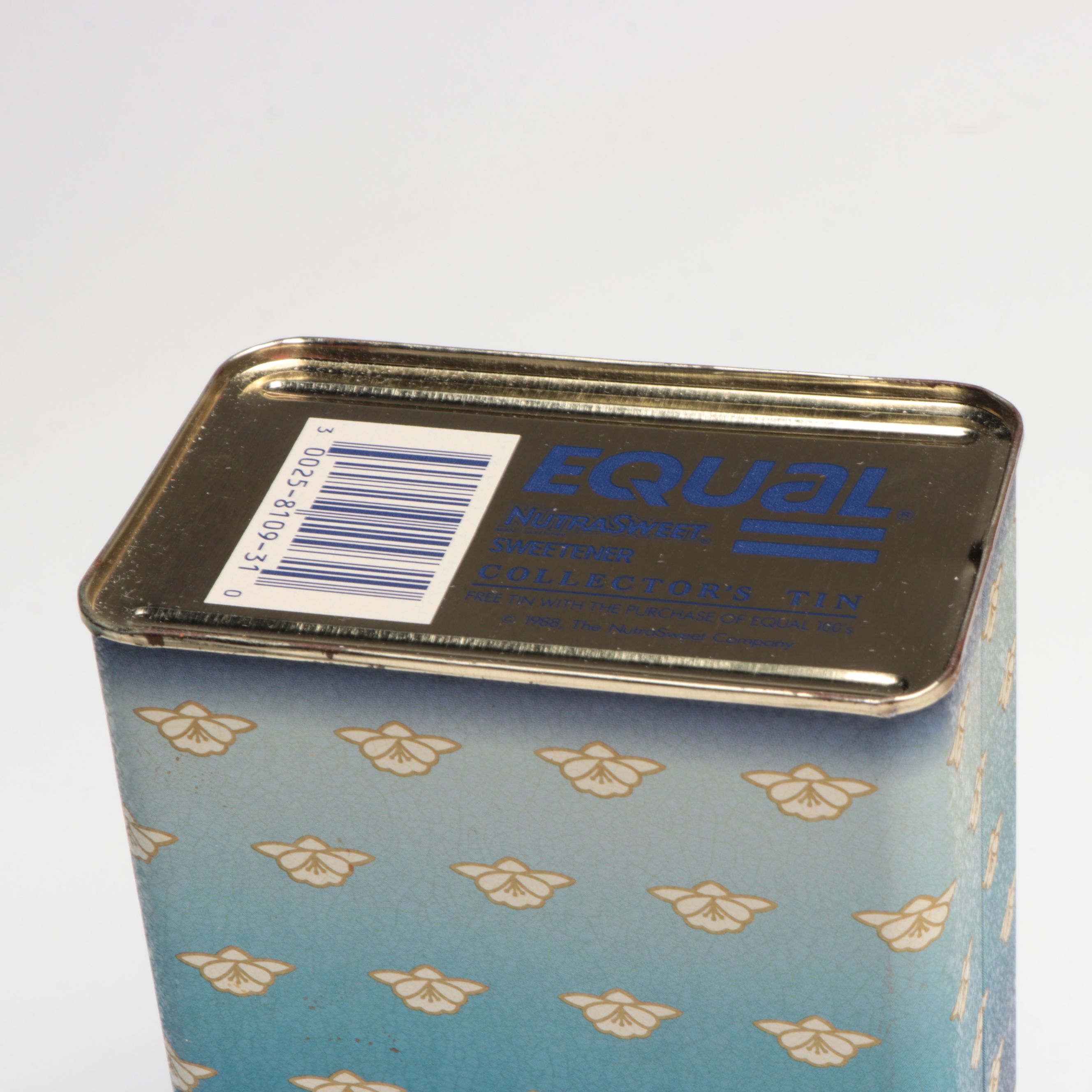 Peanuts Lunchbox and Thermos with Campbell's and More Food Tins