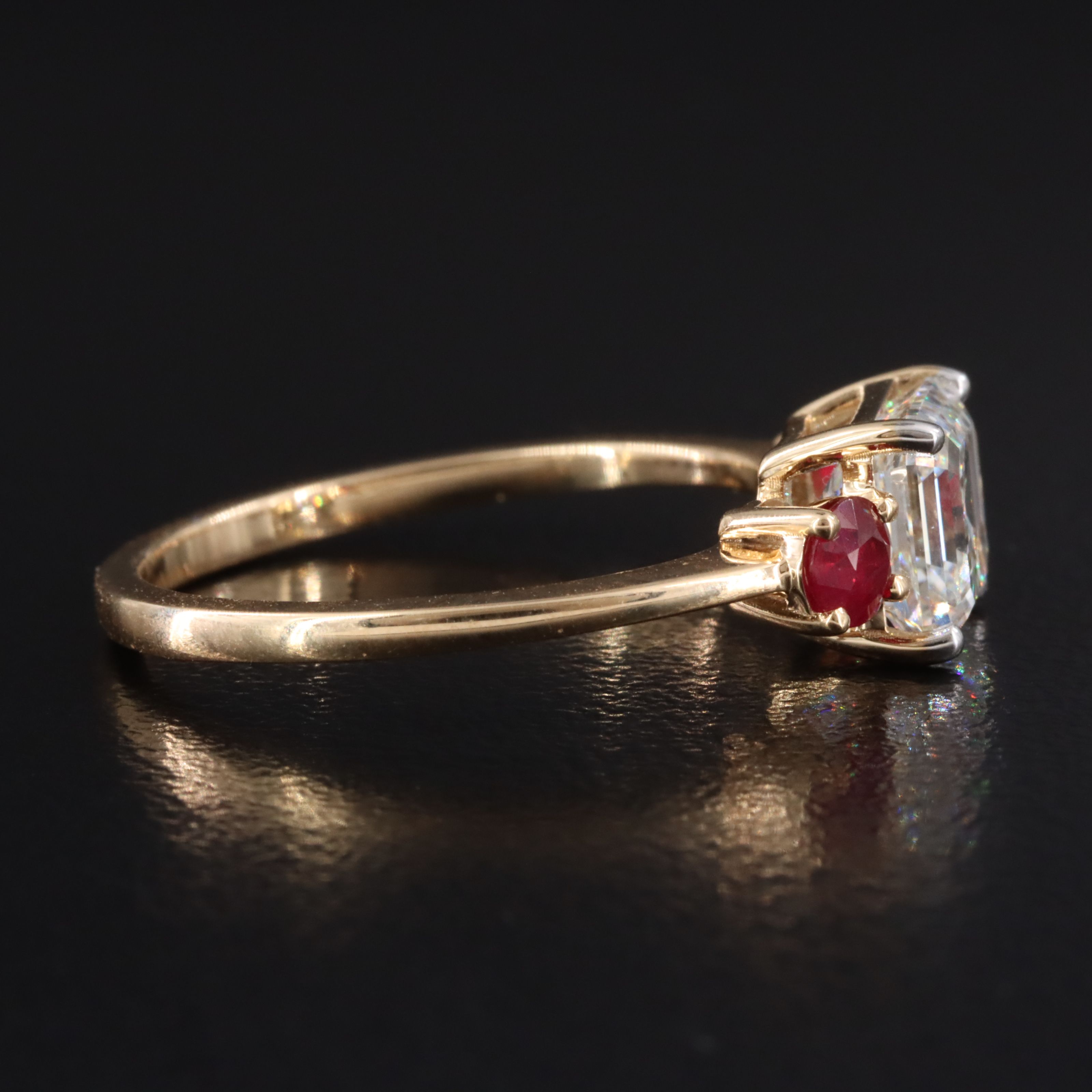 18K 1.50 CT Internally Flawless Diamond and Ruby Ring with GIA Report