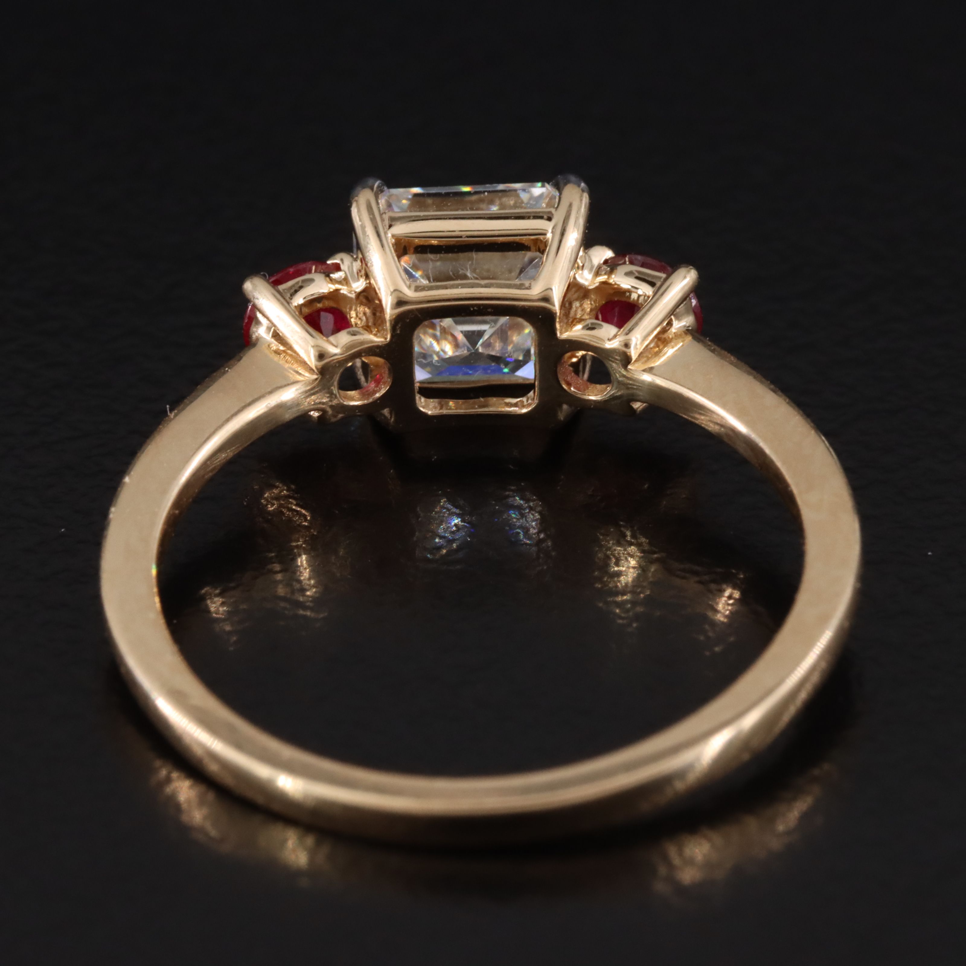 18K 1.50 CT Internally Flawless Diamond and Ruby Ring with GIA Report