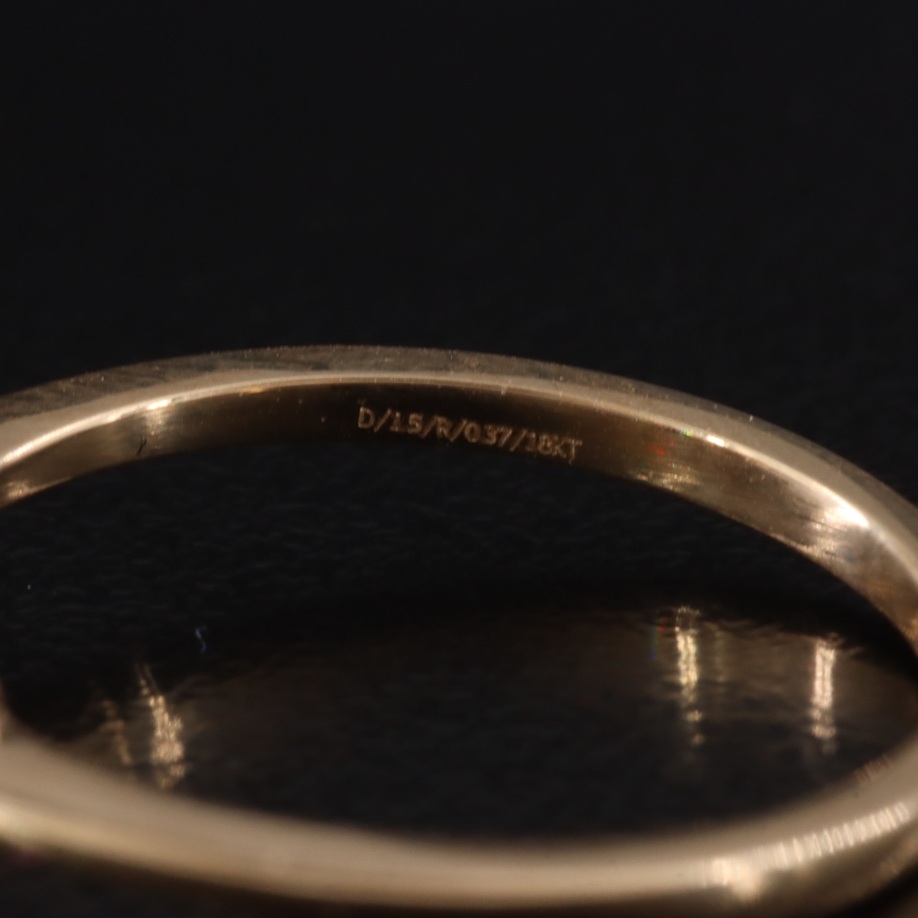 18K 1.50 CT Internally Flawless Diamond and Ruby Ring with GIA Report