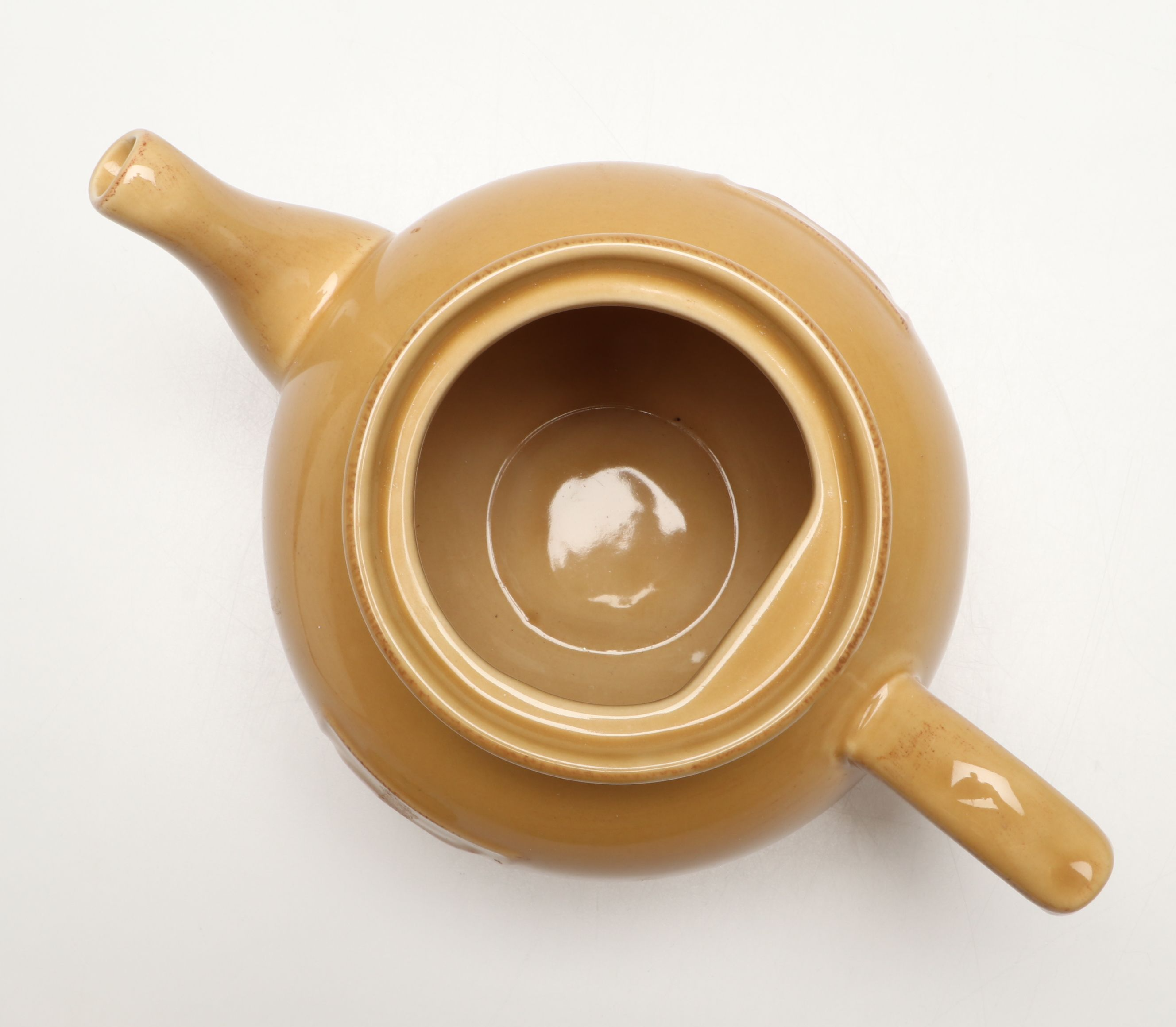 Signature Housewares "Sorrento Wheat" Stoneware Mugs and Serveware