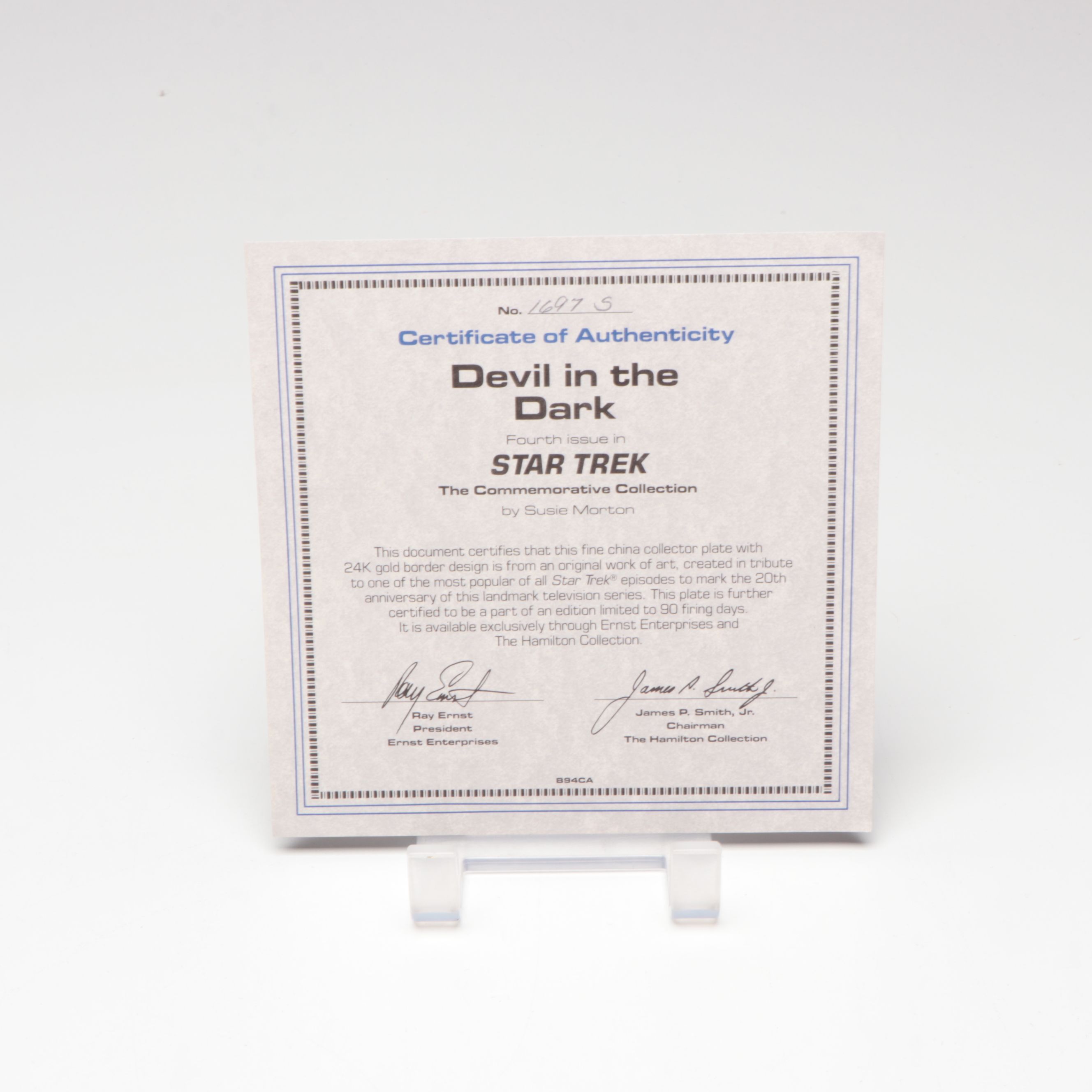 "Star Trek" The Commemorative Collection and More Plates