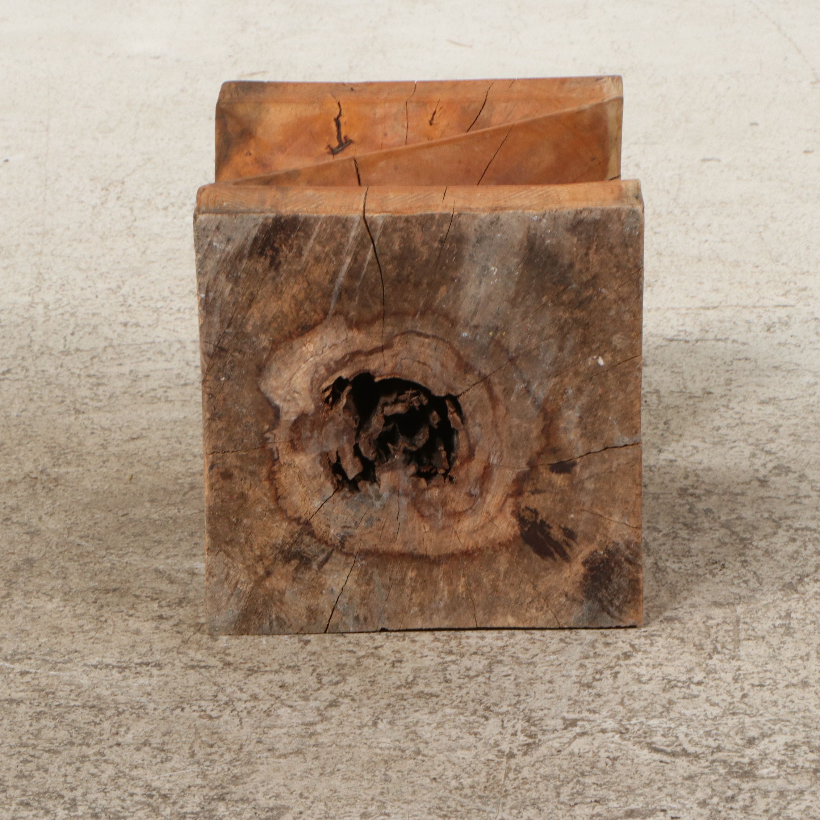 Indonesian Tribal Dayak Style "Aso" Double Dragon Pedestal Table