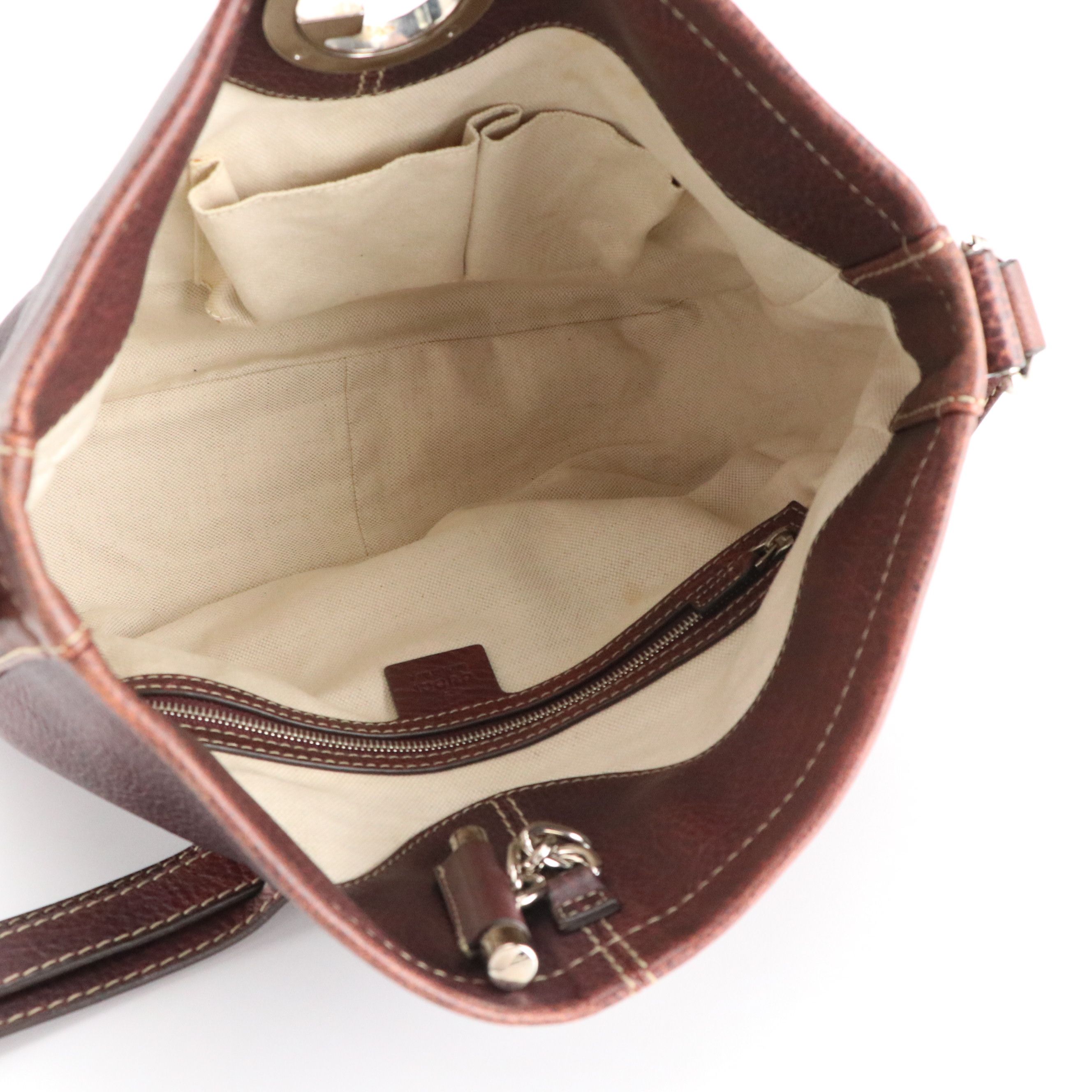 Gucci Charlotte Hobo Crossbody Bag in Brown Leather