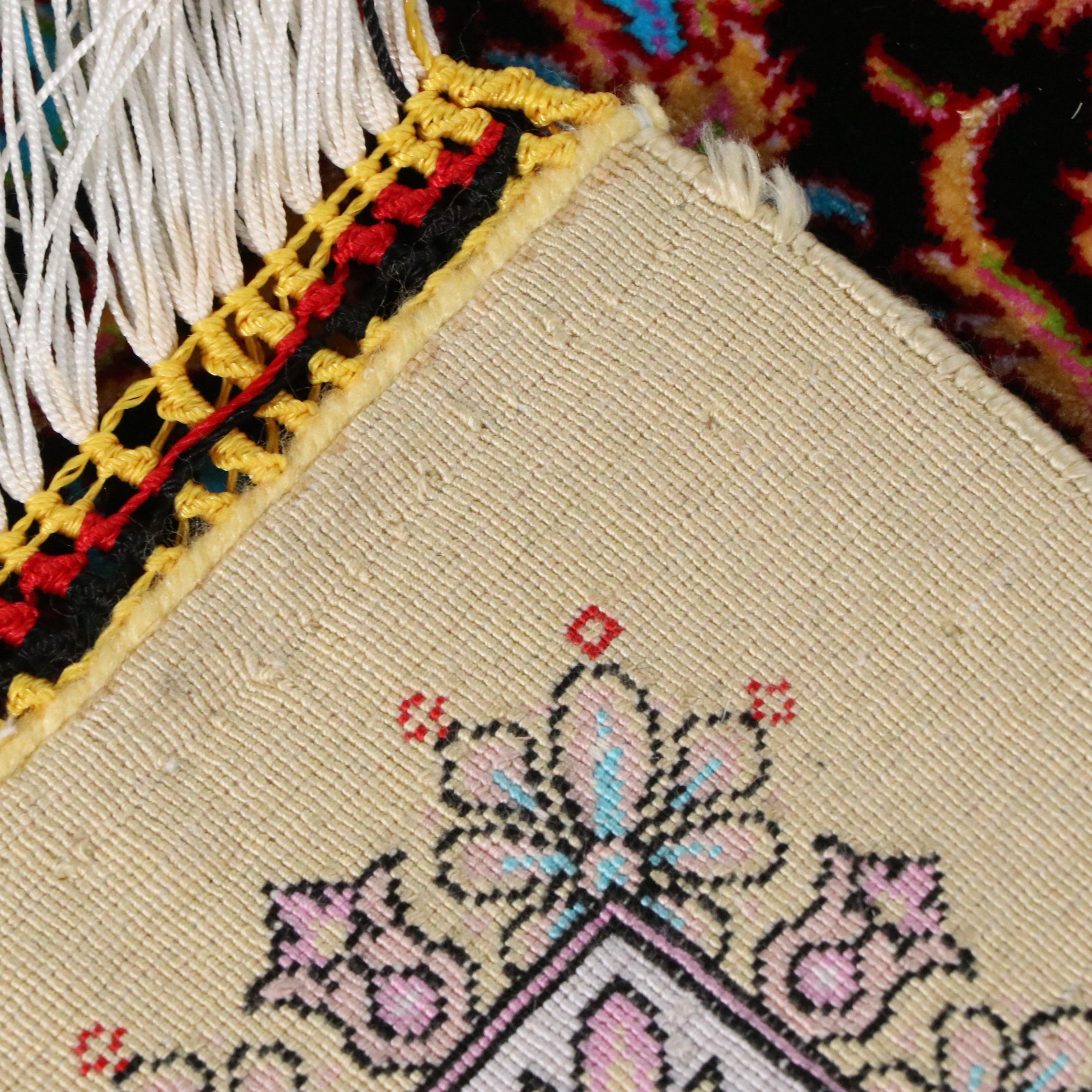 6'7 x 10'3 Machine Made Turkish Qom Style Area Rug