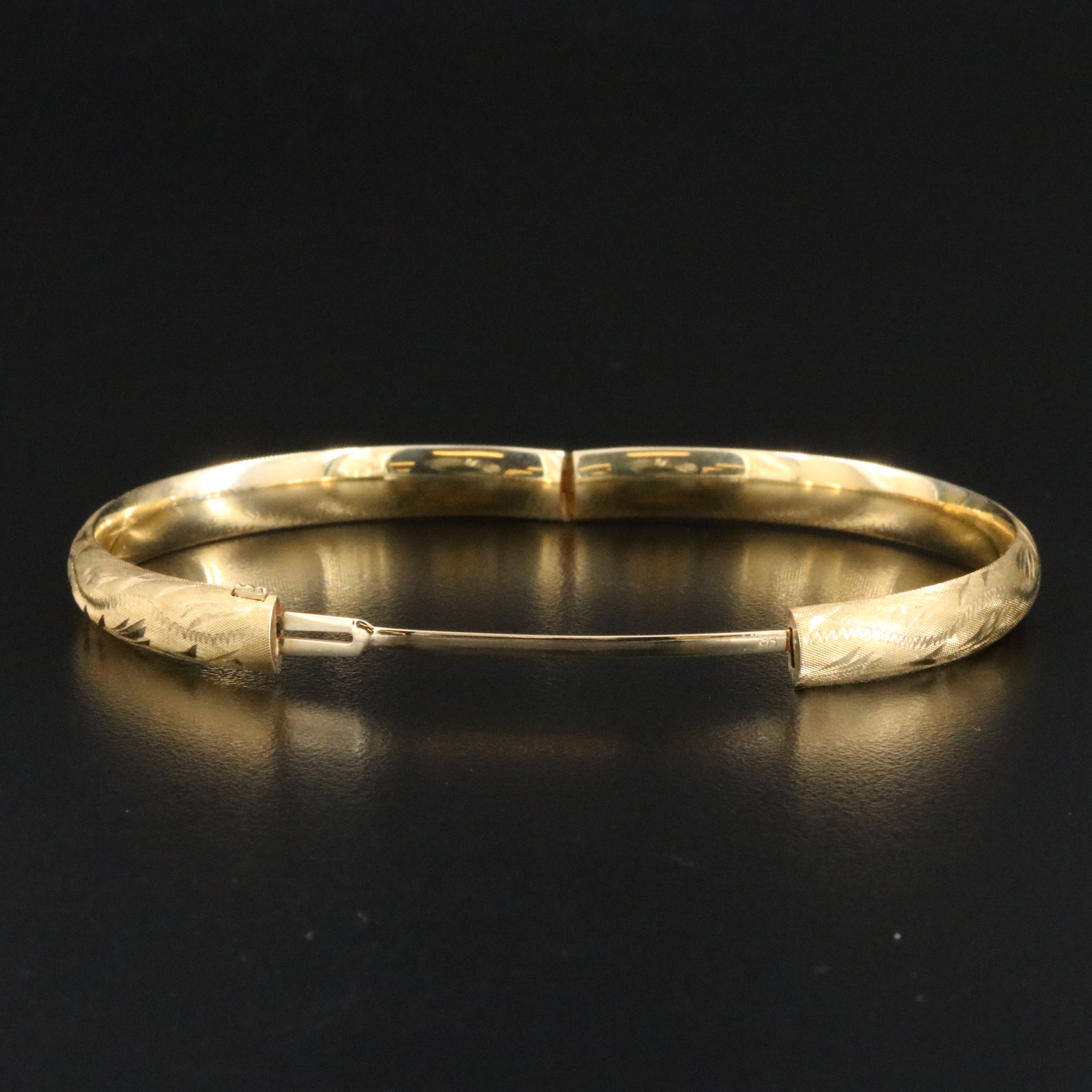14K Etched Bangle