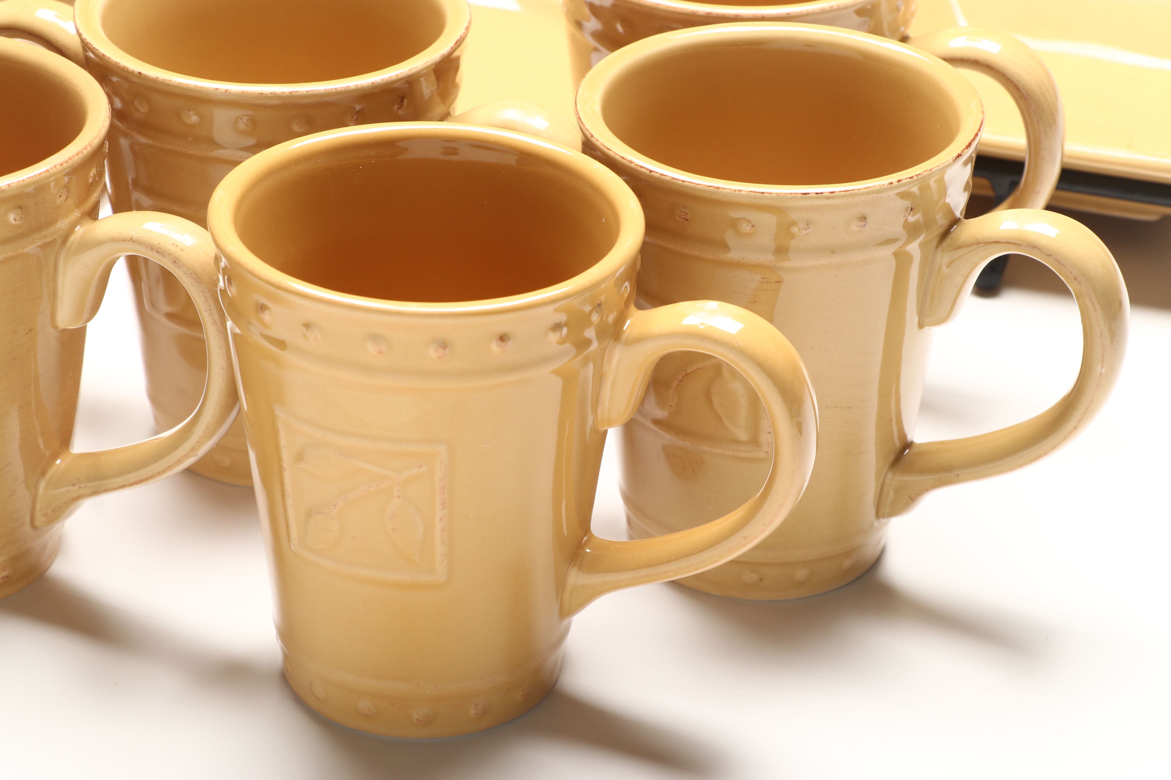 Signature Housewares "Sorrento" Stoneware Dinnerware