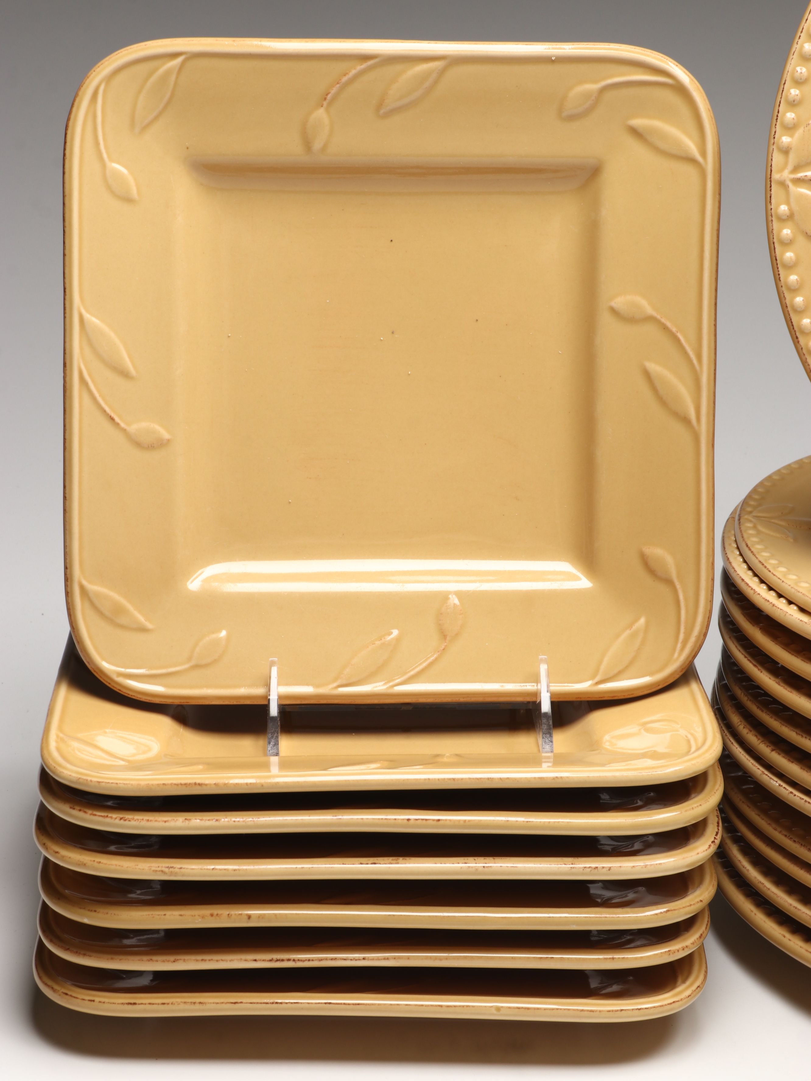 Signature Housewares "Sorrento" Stoneware Dinnerware