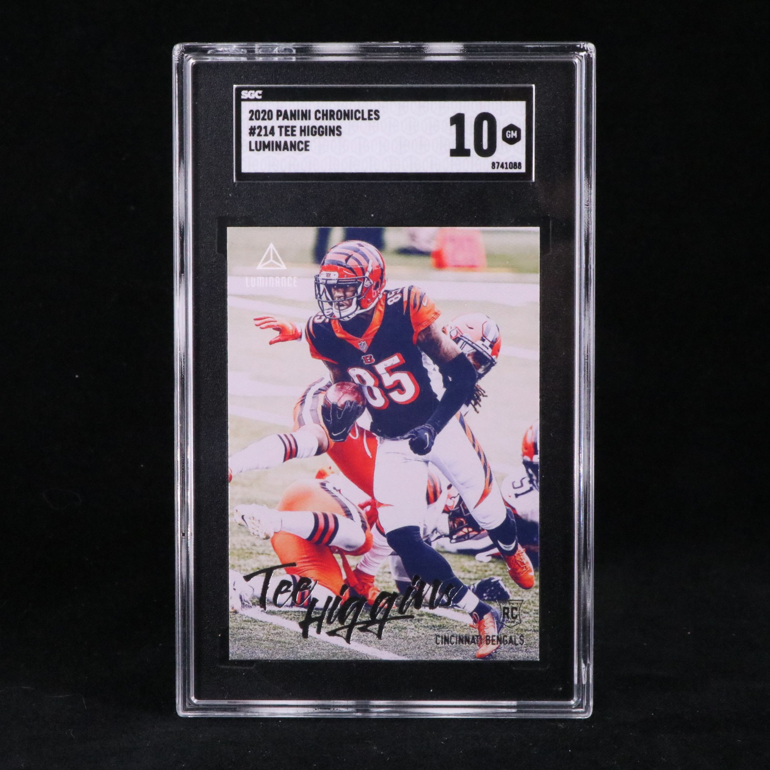 2020 Chronicles Tee Higgins Luminance Rookie Football Card Graded SGC 10