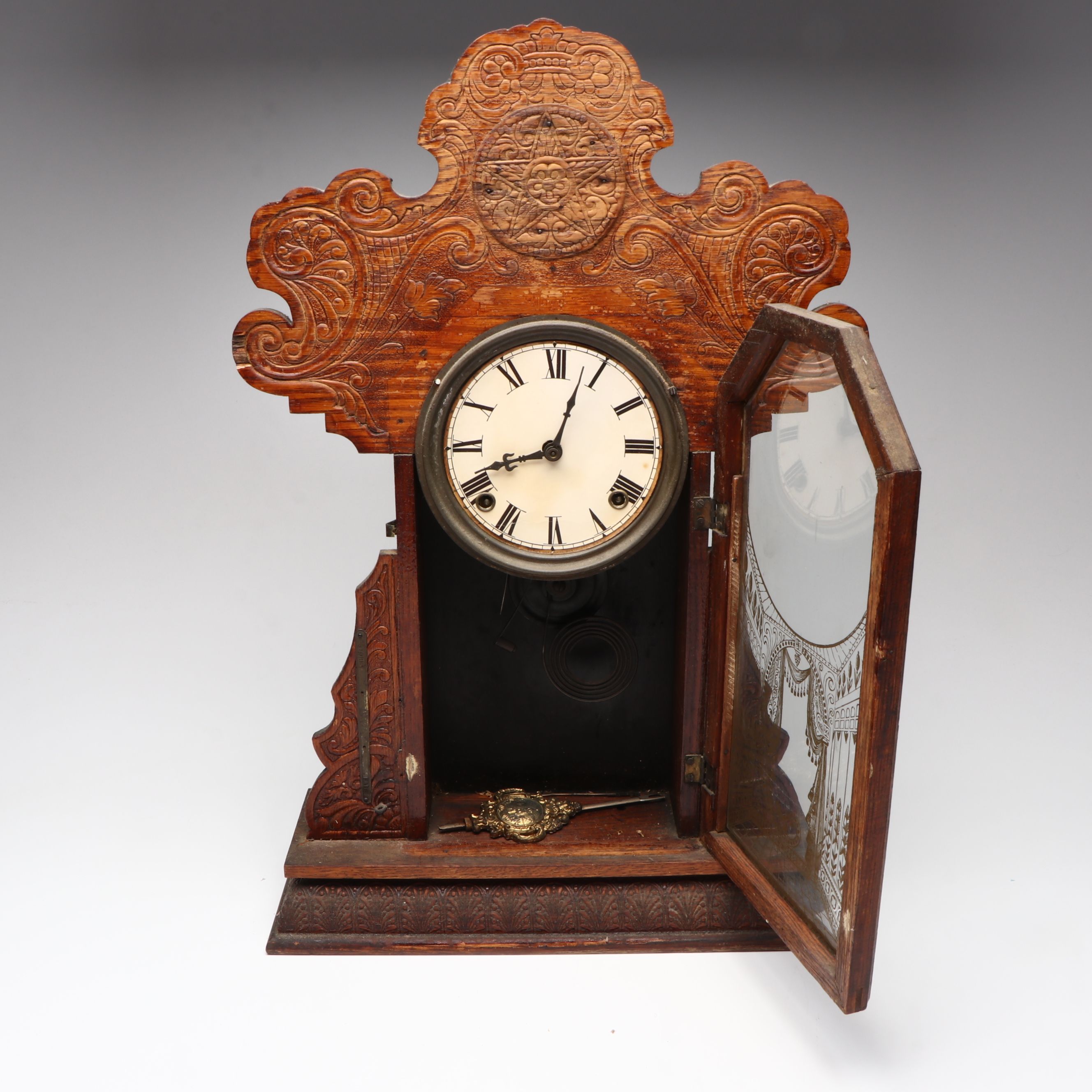 E. Ingraham Gingerbread Parlor Clock, Late 19th/Early 20th Century
