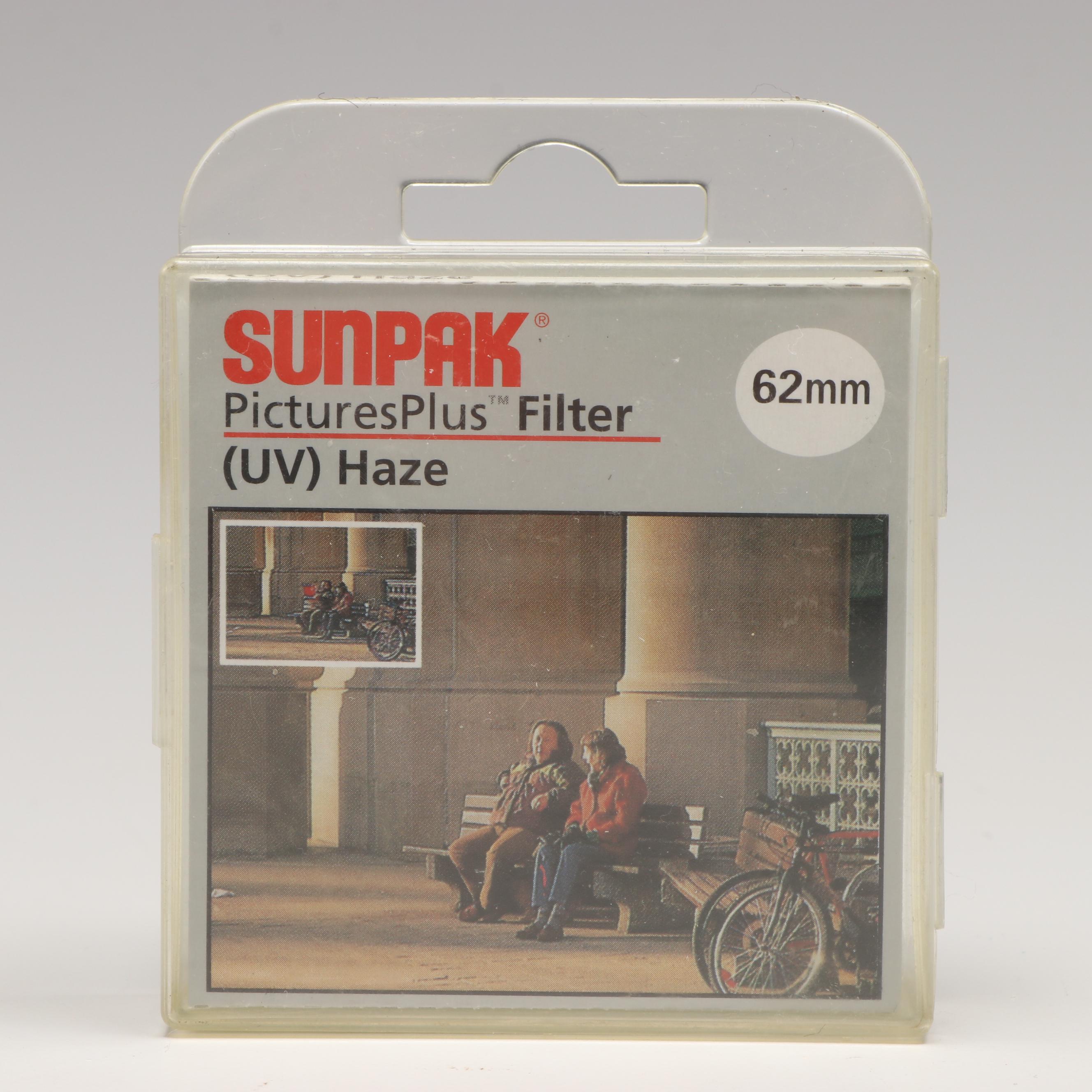 Pentax ZX-7 SLR 35mm Camera with Expedition Outfitters Camera Bag