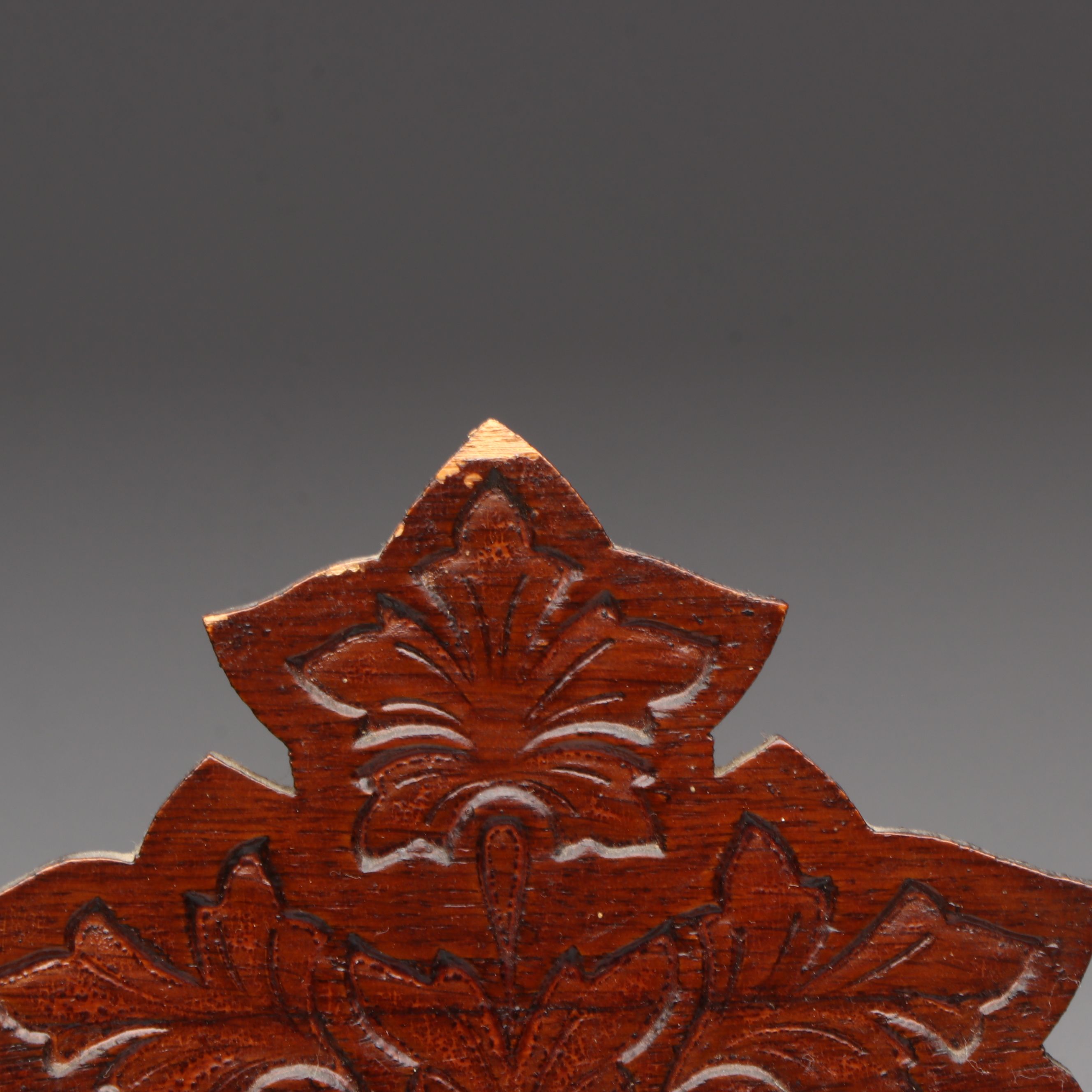 Wm. L. Gilbert "Geranium" Gingerbread Parlor Clock, Early 20th Century